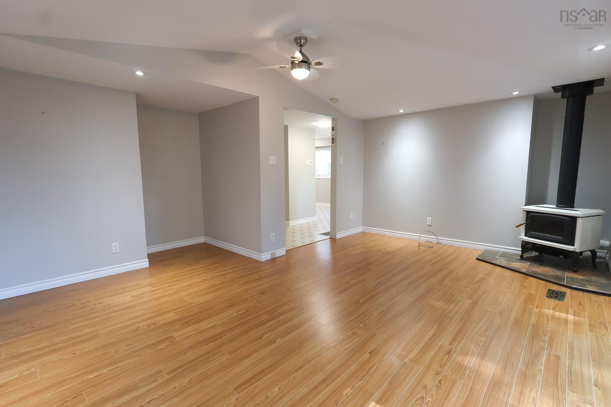 $479,900.00: 17600 & 17604 Highway 103, Italy Cross