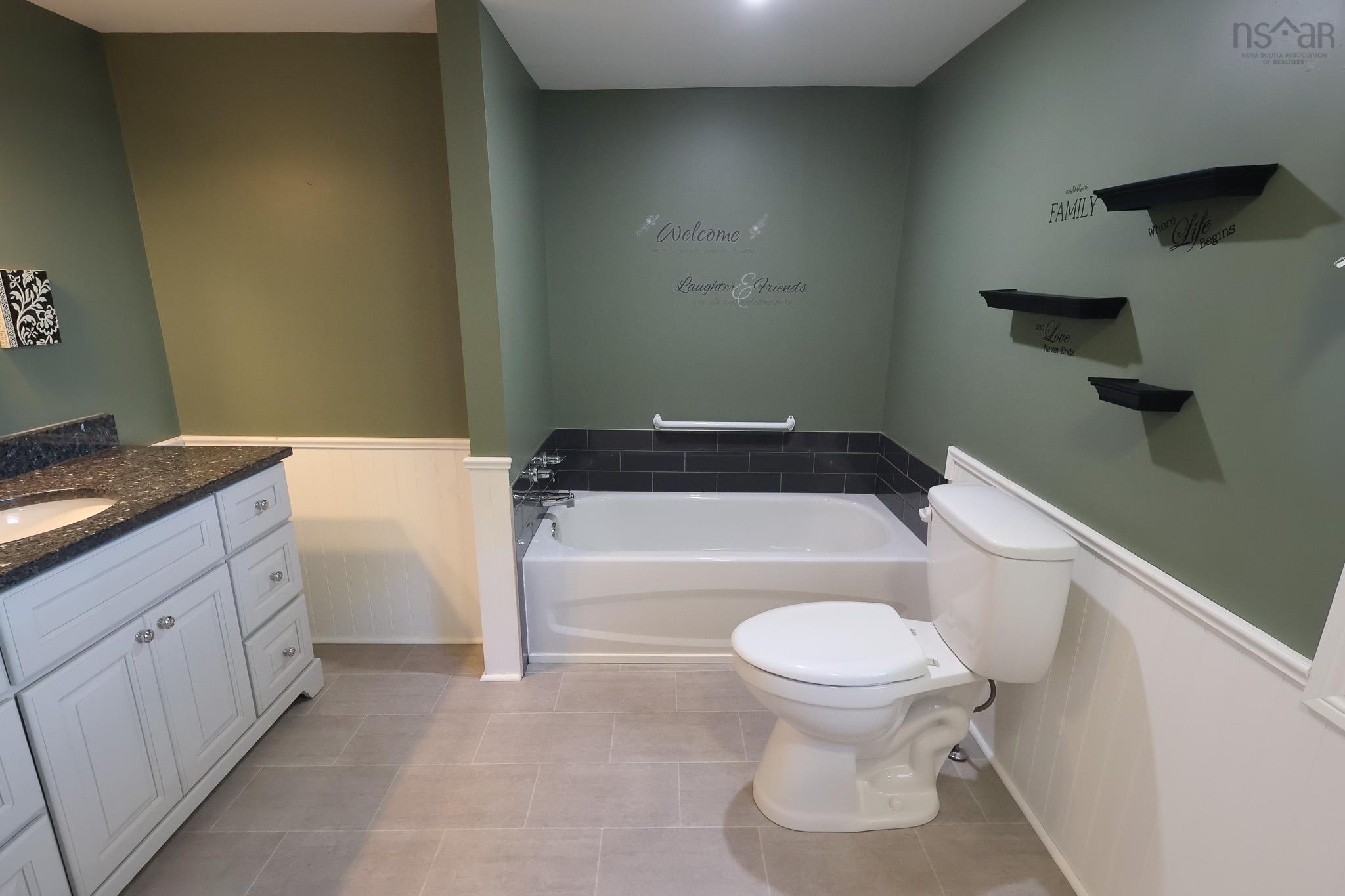 $479,900.00: 17600 & 17604 Highway 103, Italy Cross