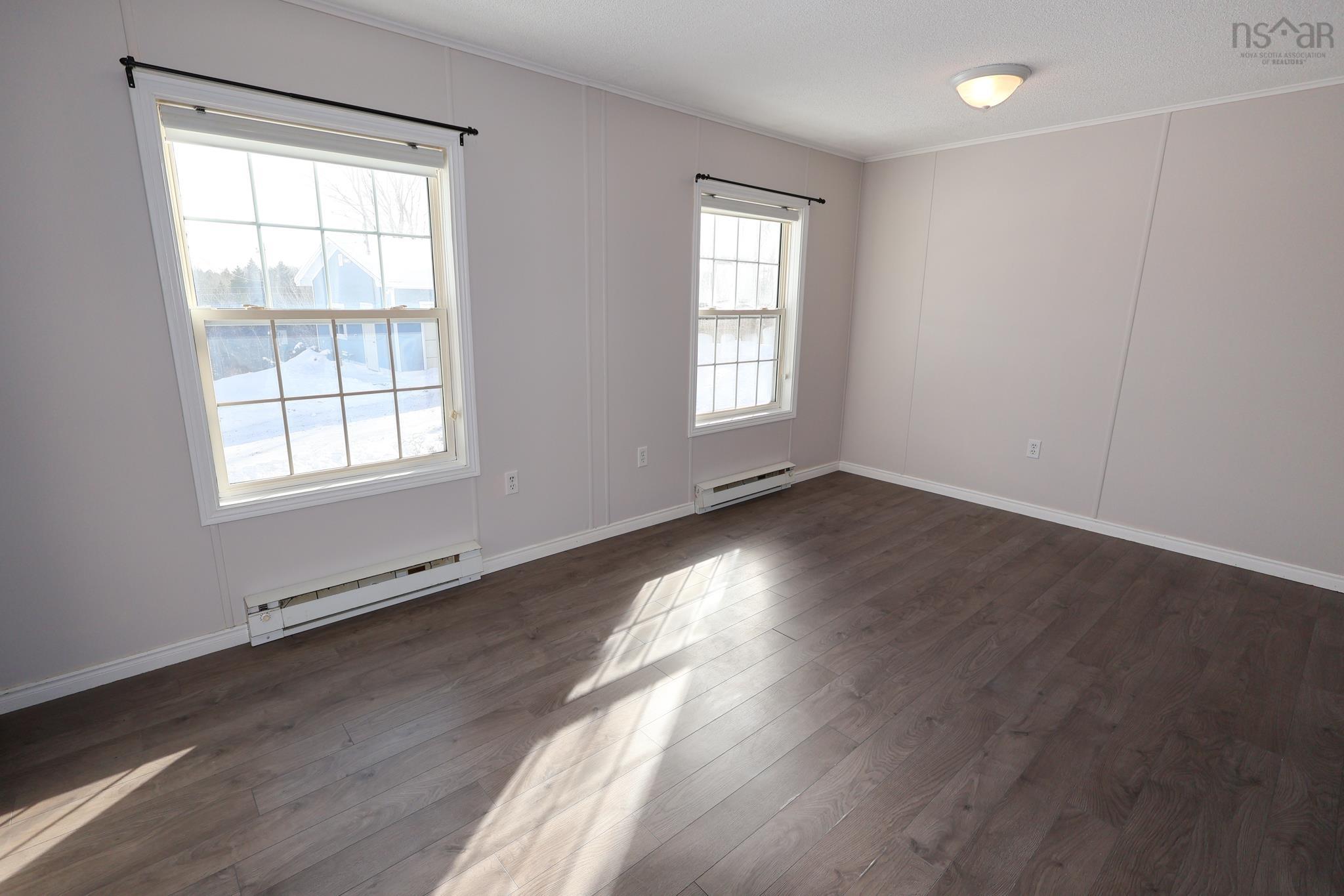 $479,900.00: 17600 & 17604 Highway 103, Italy Cross