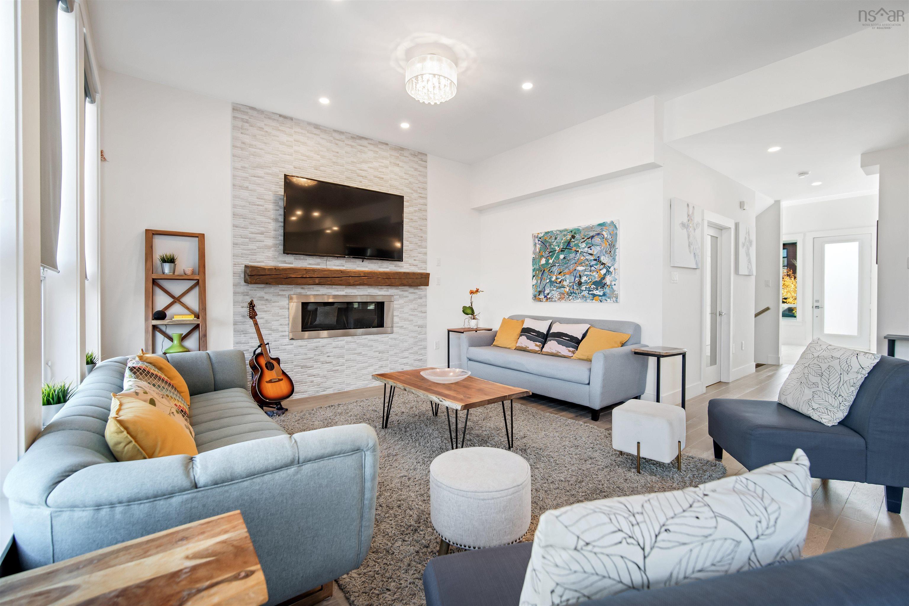 $1,089,900.00: 322 Transom Drive, Halifax