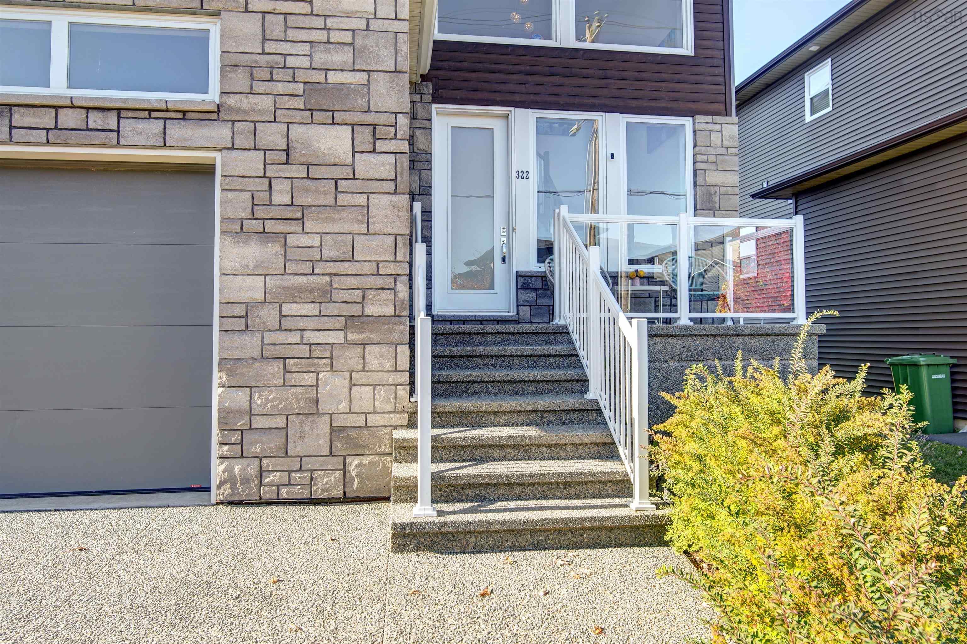 $1,089,900.00: 322 Transom Drive, Halifax