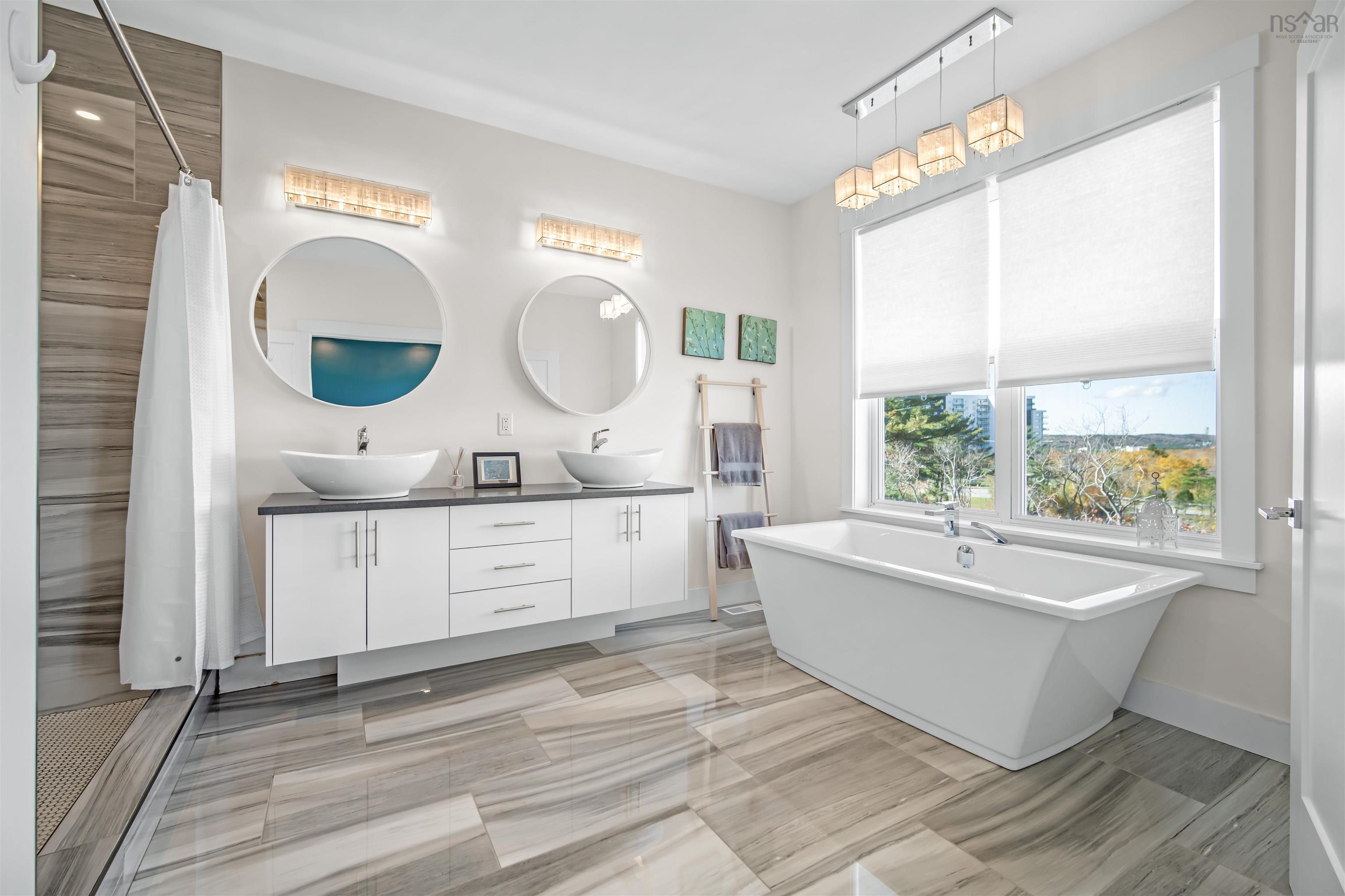 $1,089,900.00: 322 Transom Drive, Halifax