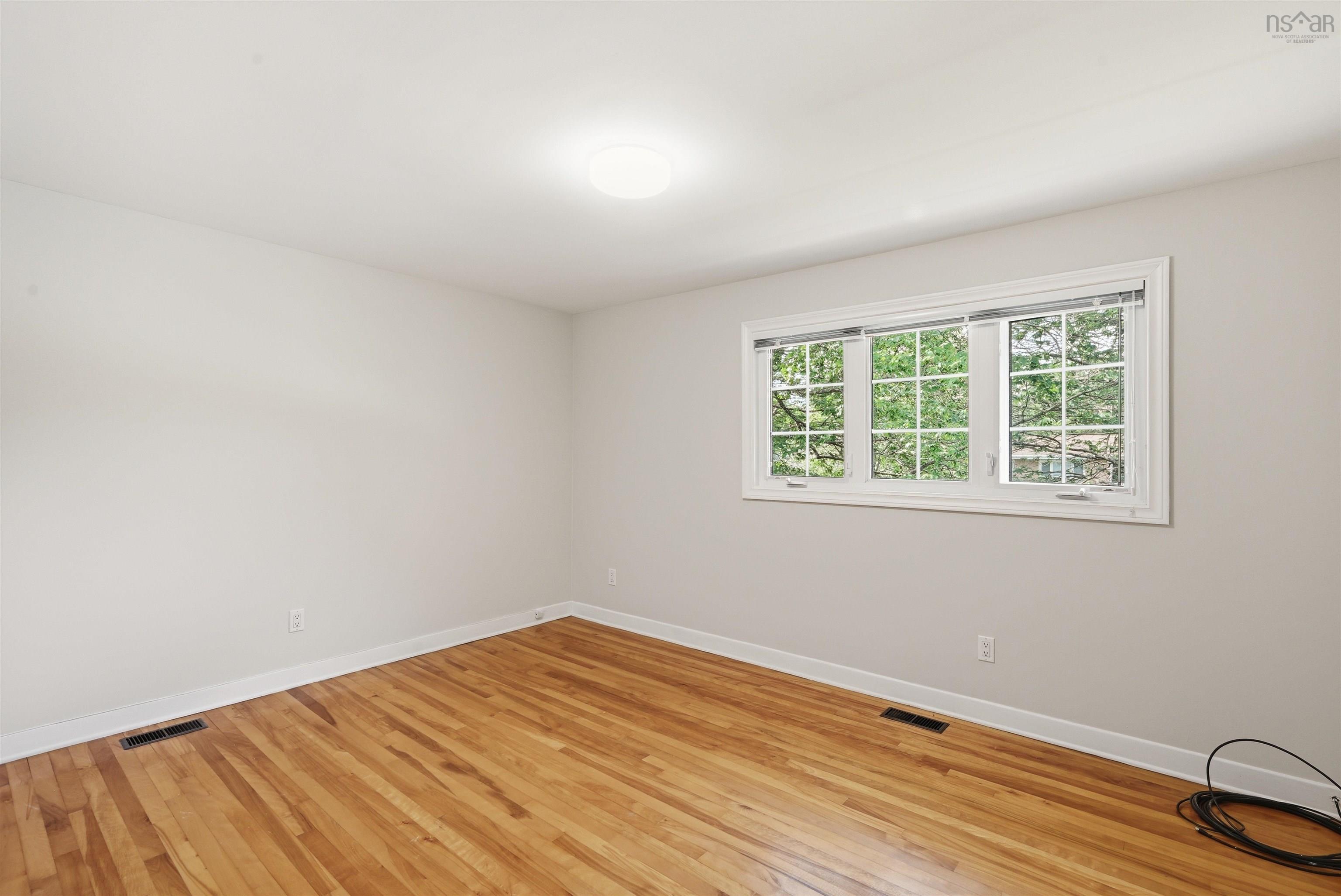 43 Deepwood Crescent, Halifax, NS (MLS 202526774)