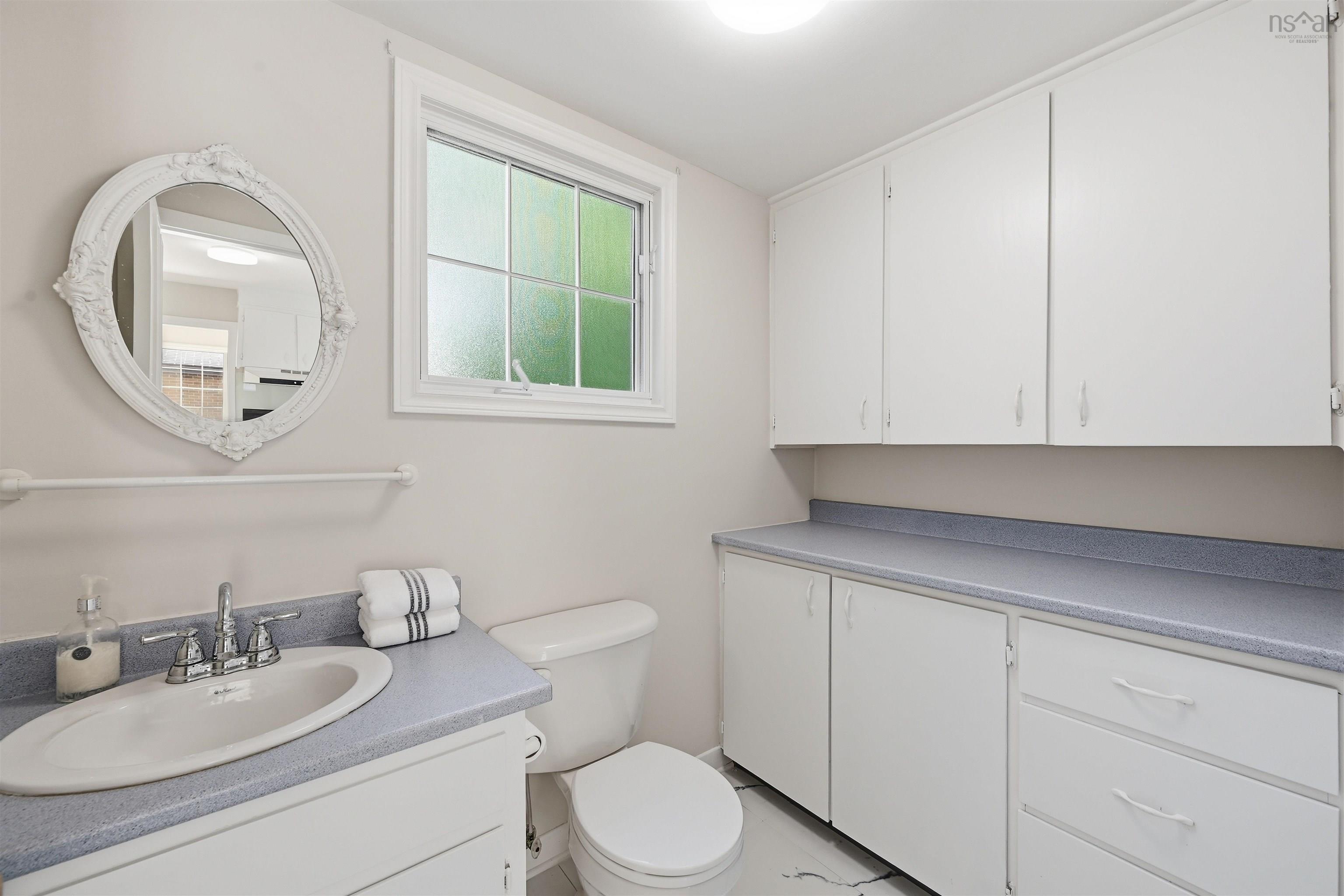 43 Deepwood Crescent, Halifax, NS (MLS 202526774)