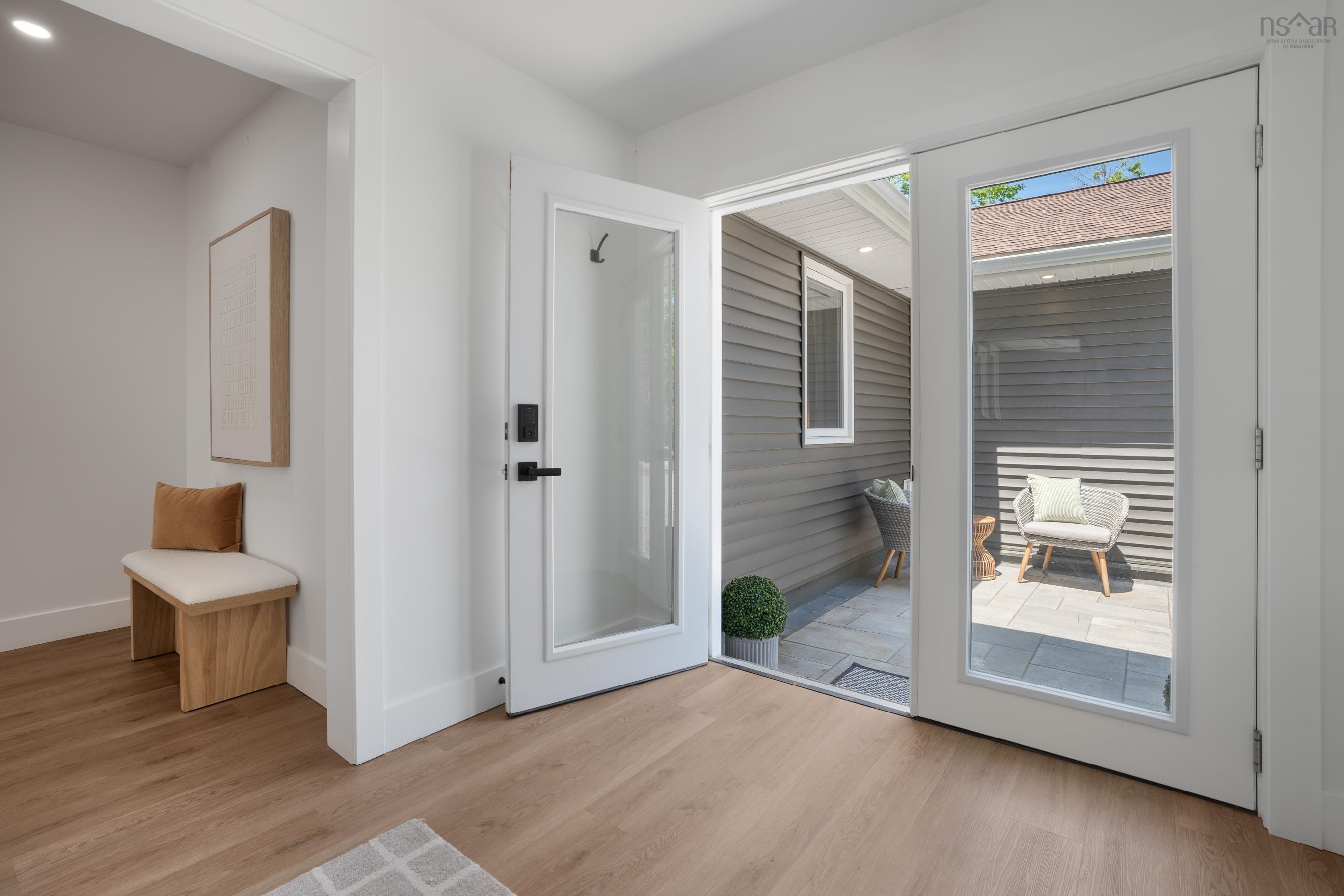 $1,399,000.00: 40 Martins Point Road, Enfield