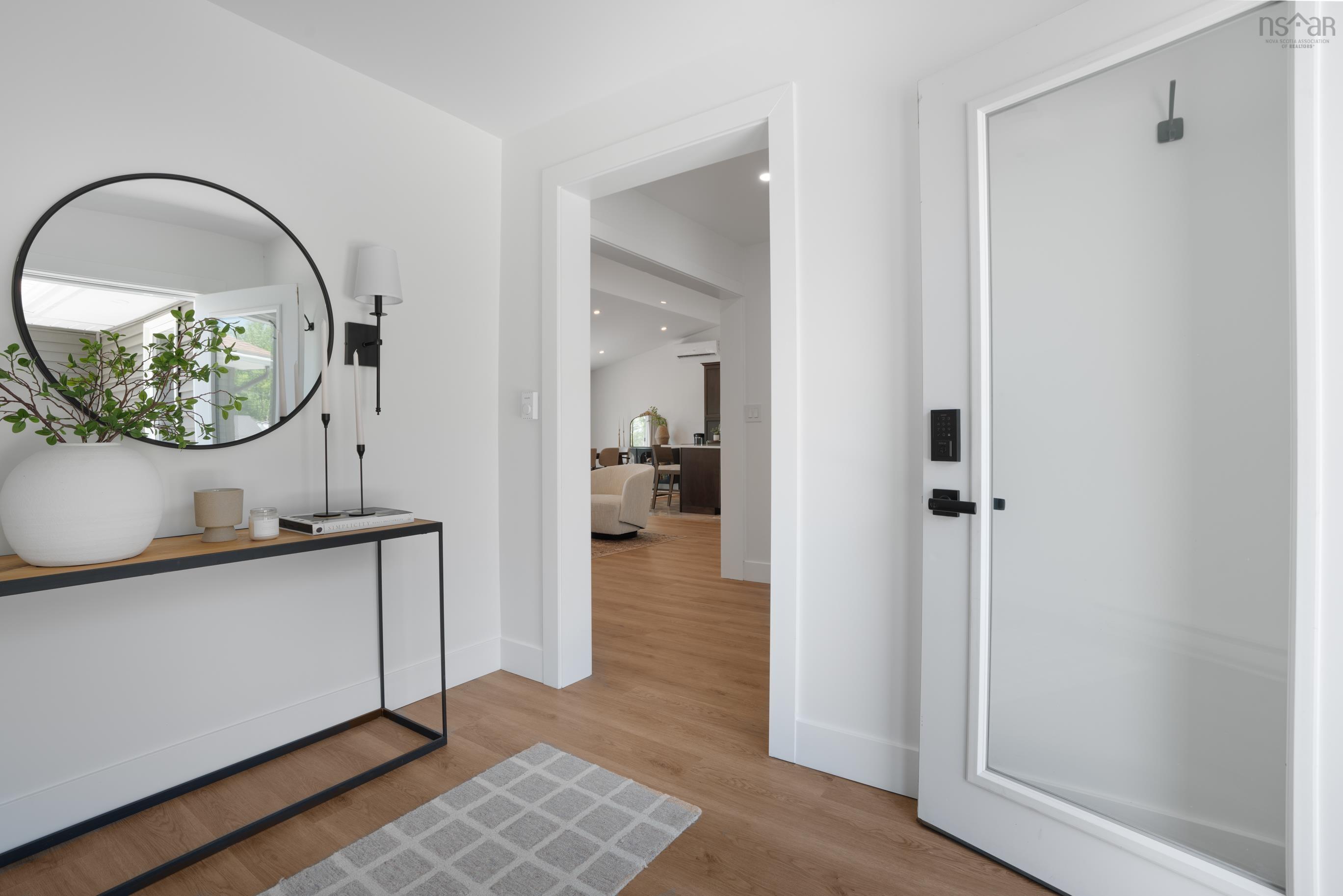 $1,399,000.00: 40 Martins Point Road, Enfield