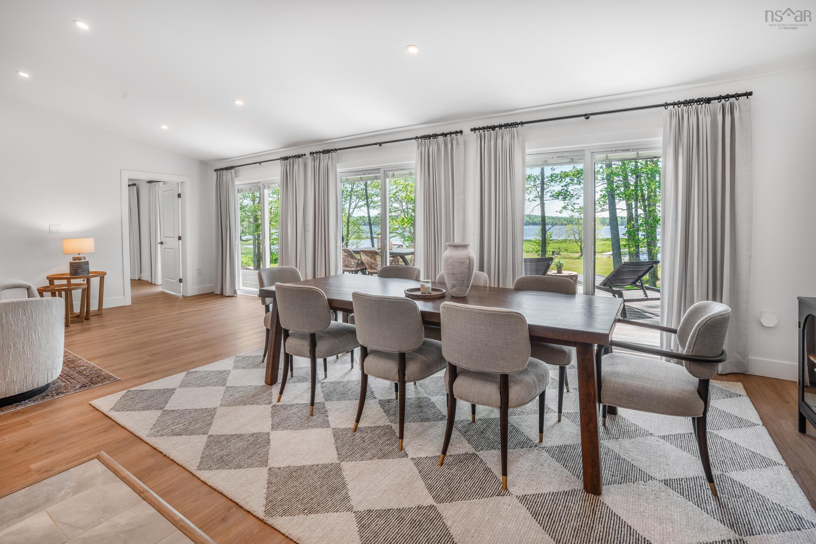 $1,399,000.00: 40 Martins Point Road, Enfield