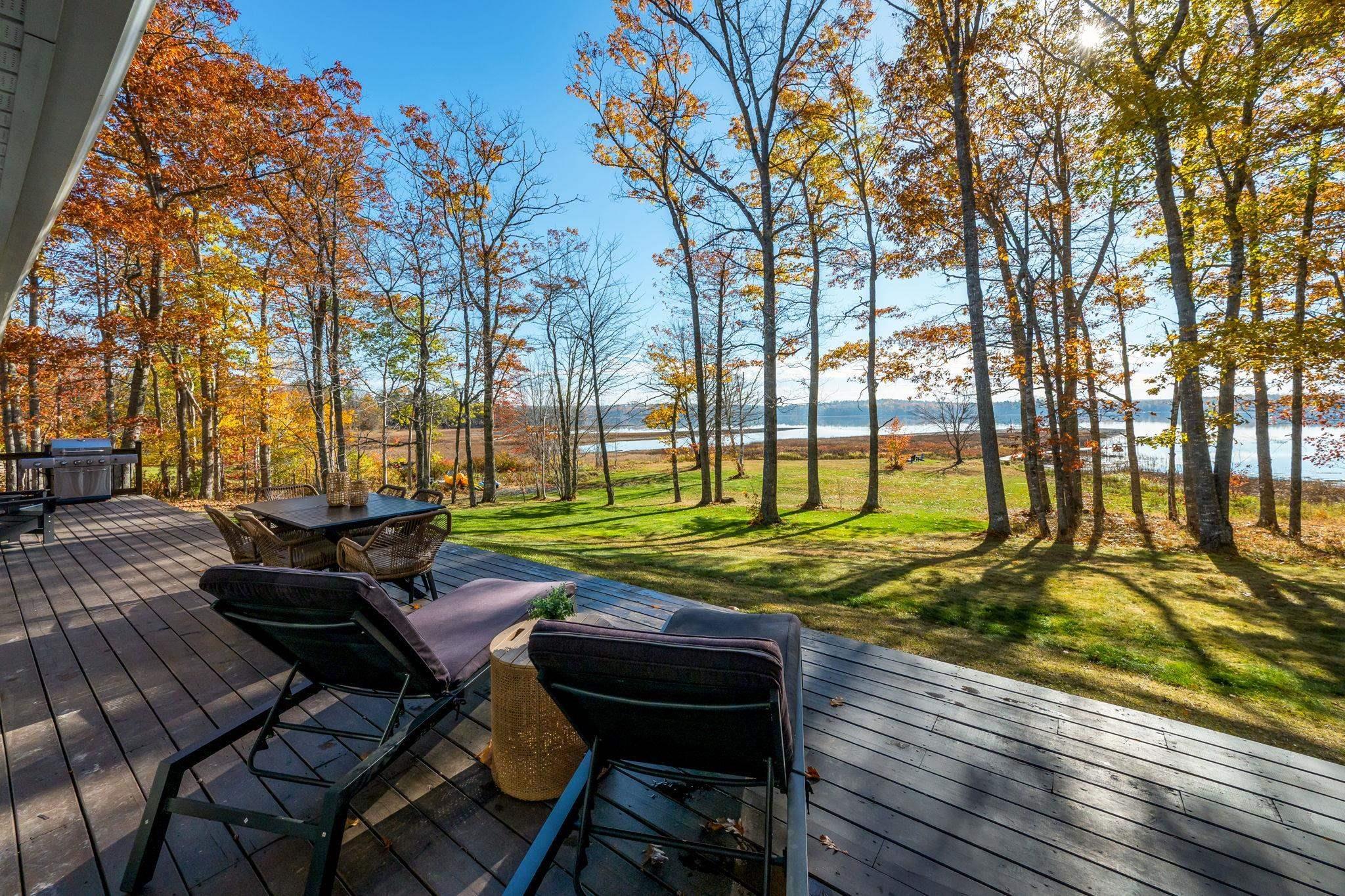 $1,399,000.00: 40 Martins Point Road, Enfield