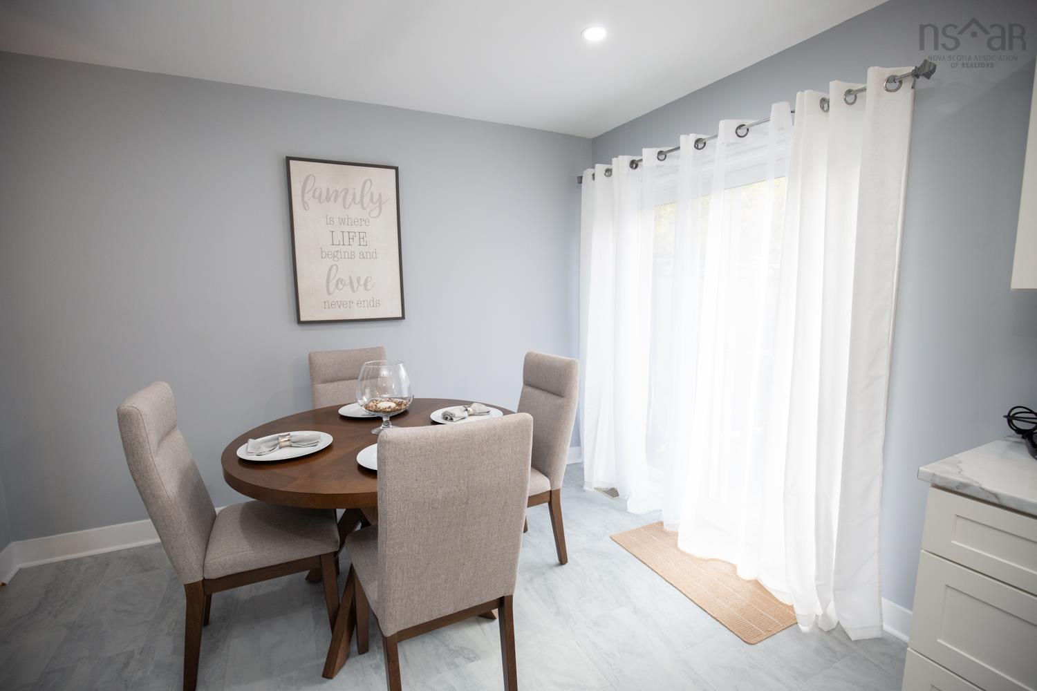 $440,000.00: 30 SOUTH Street, Truro