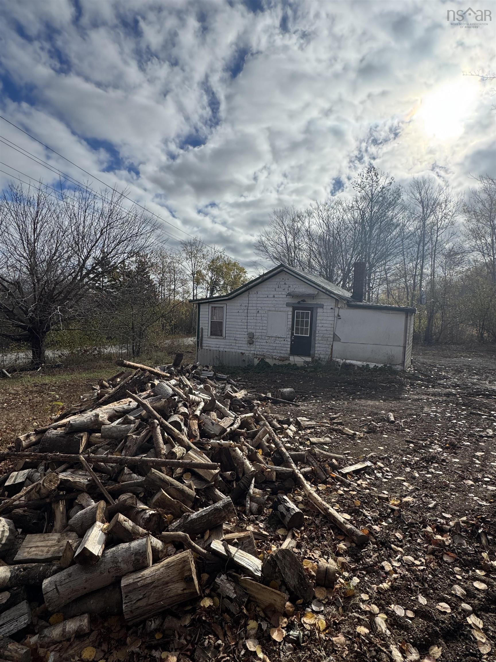 $69,999.00: 91 Upper Cross Road, Conway