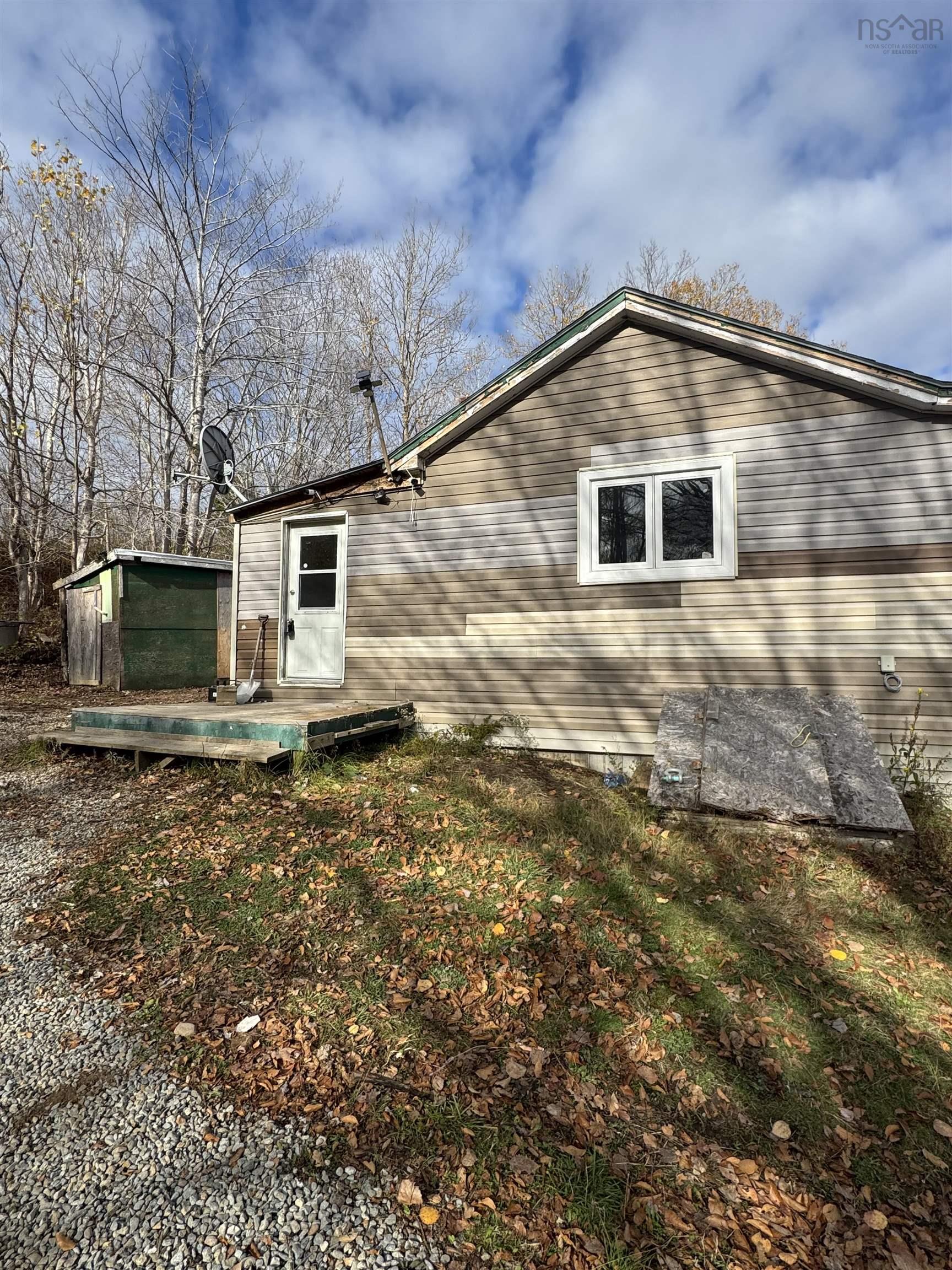 $69,999.00: 91 Upper Cross Road, Conway