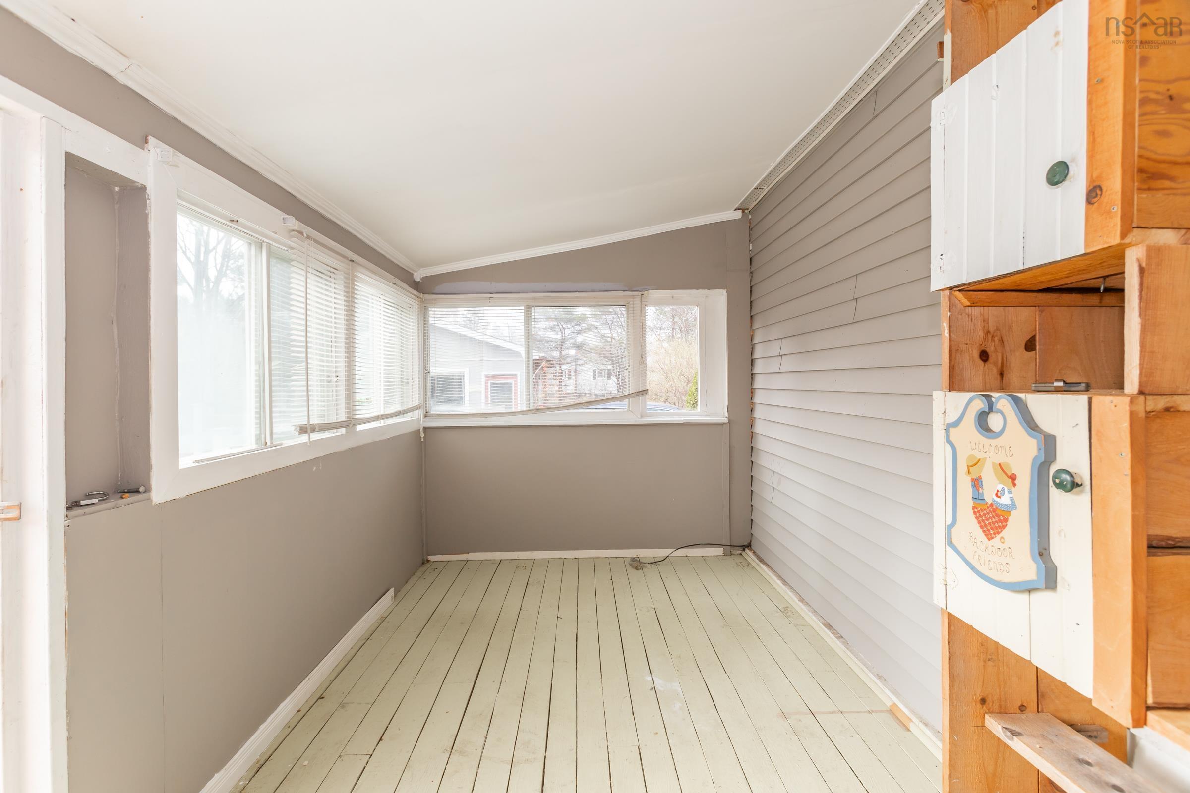 $285,000.00: 8894 Highway 201, Nictaux