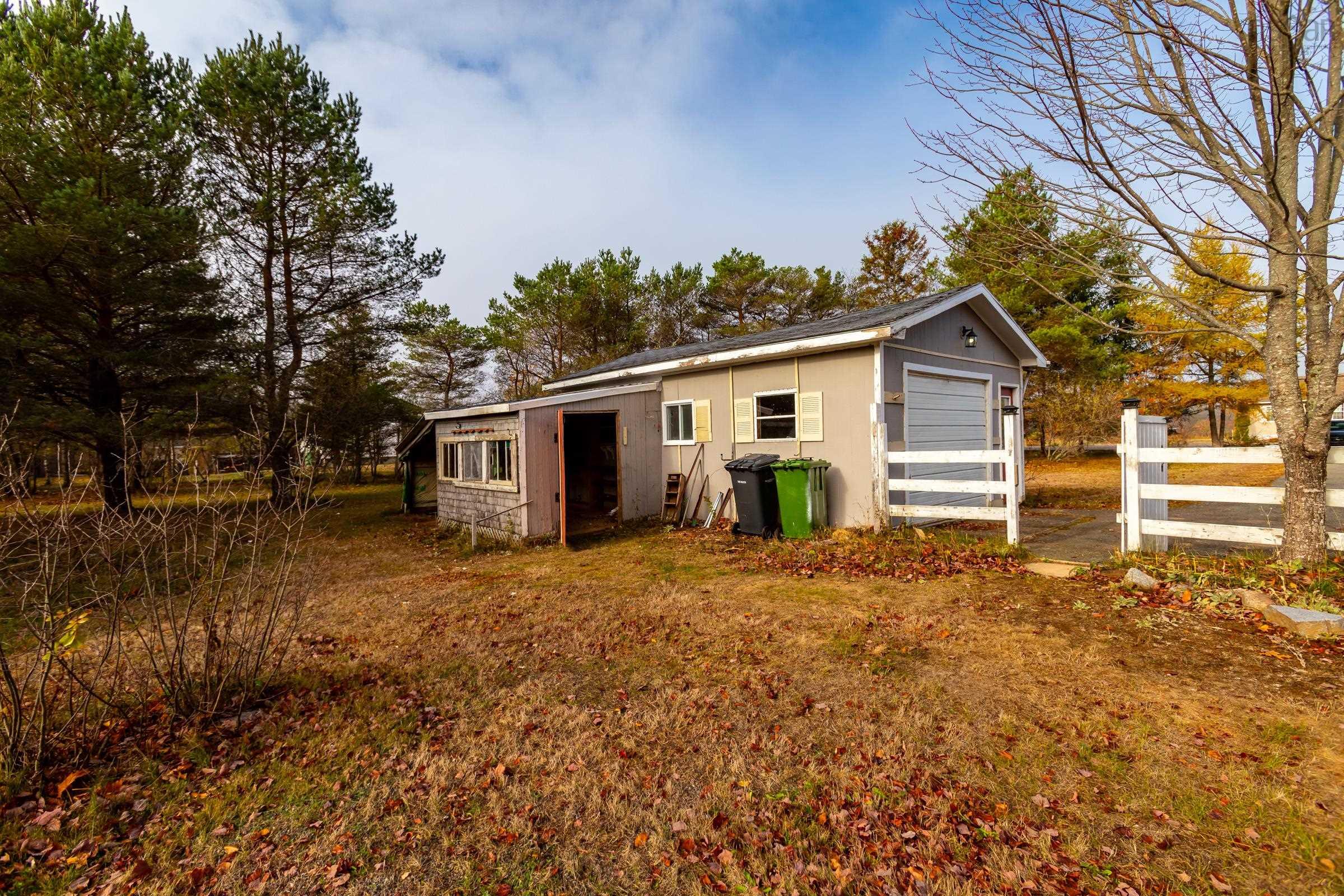 $285,000.00: 8894 Highway 201, Nictaux