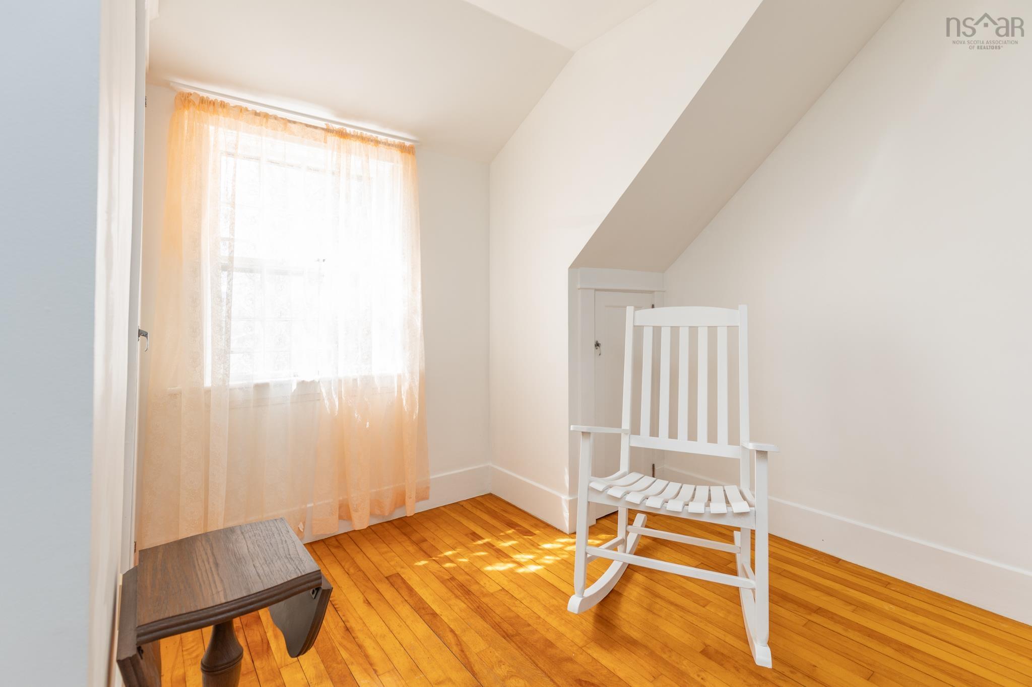 $269,000.00: 91 Cliff Street, Yarmouth