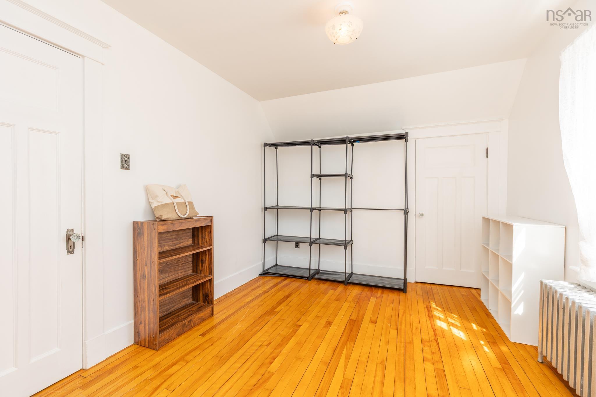 $269,000.00: 91 Cliff Street, Yarmouth