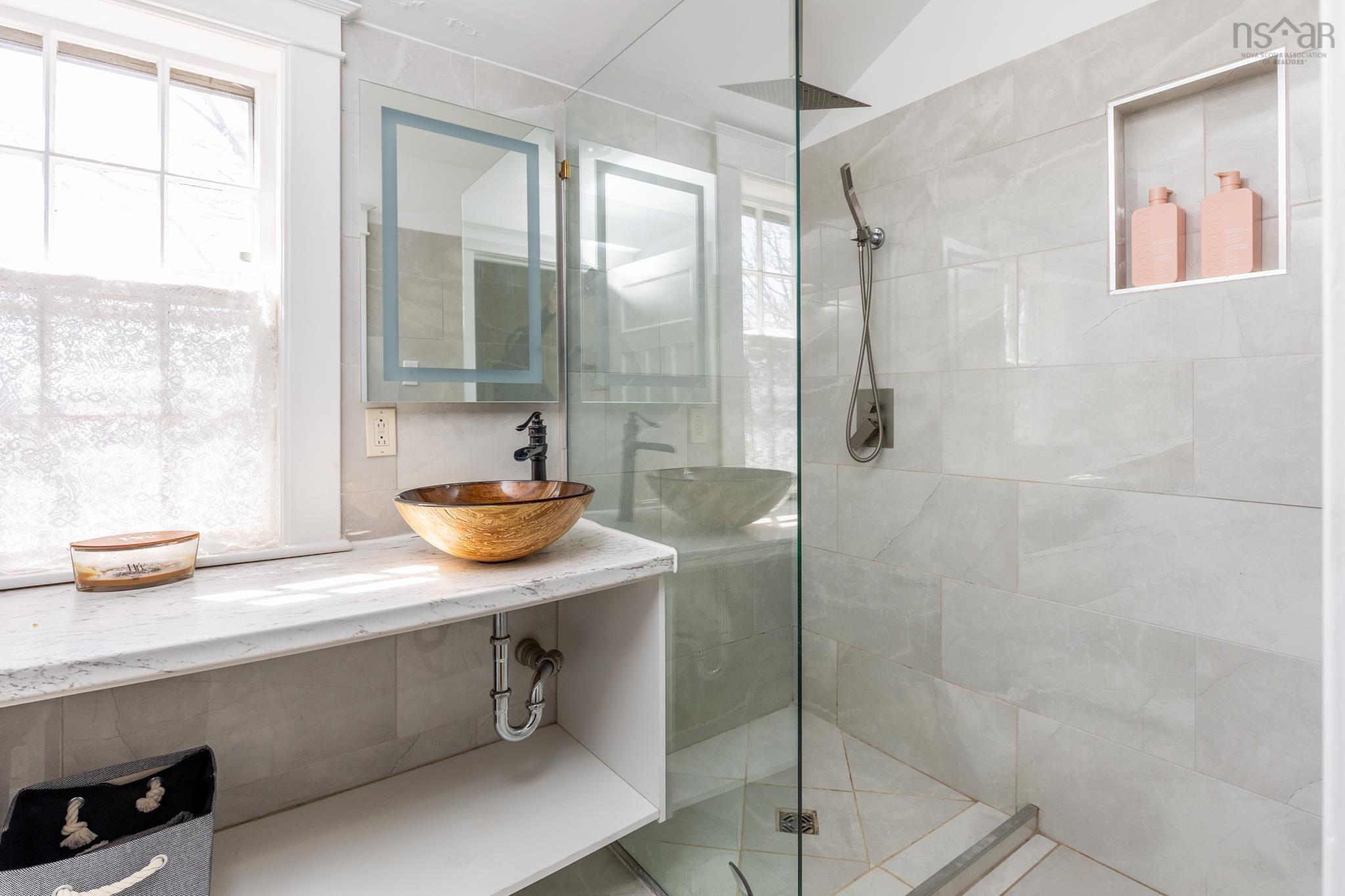 $269,000.00: 91 Cliff Street, Yarmouth