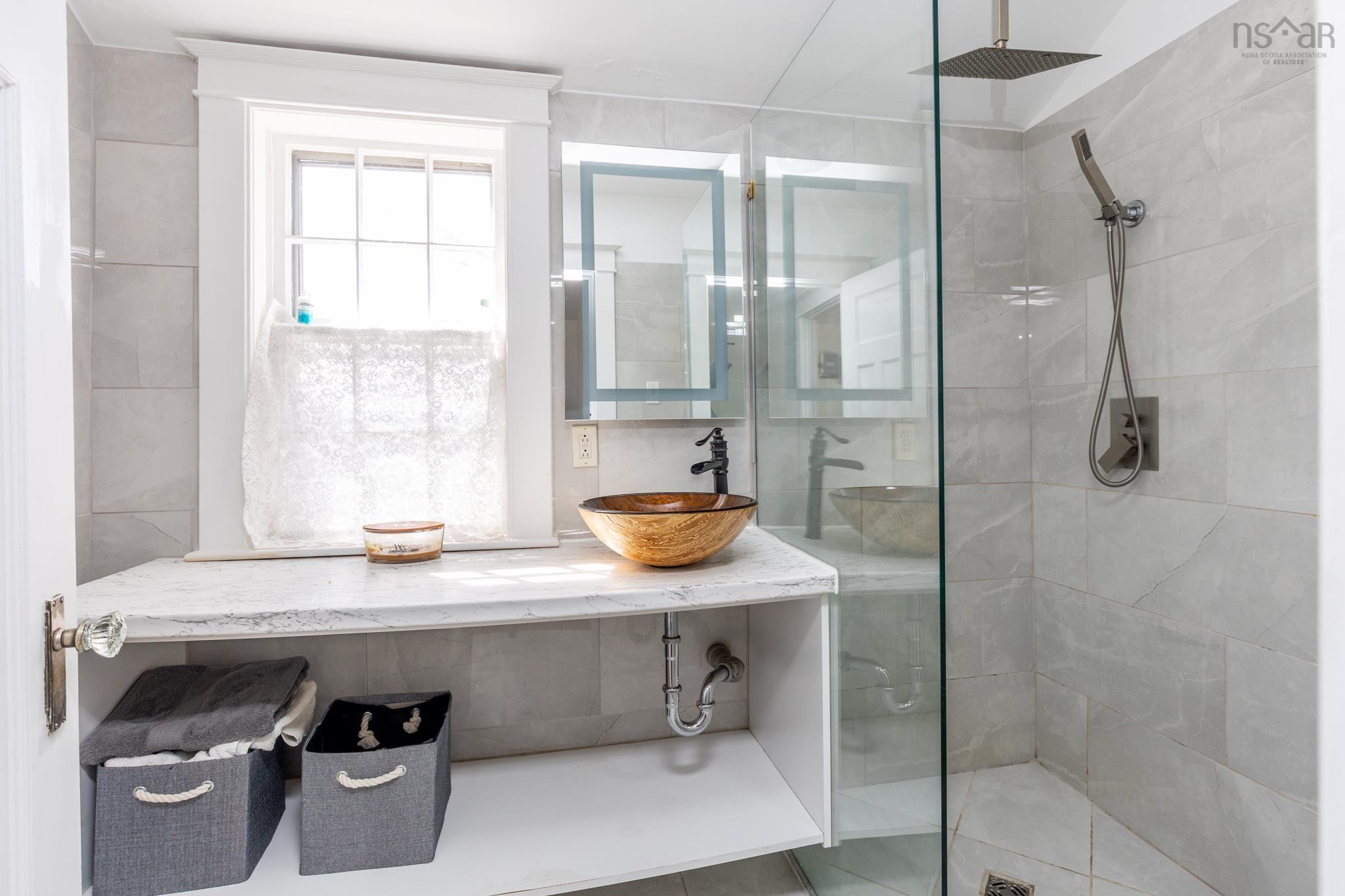 $269,000.00: 91 Cliff Street, Yarmouth