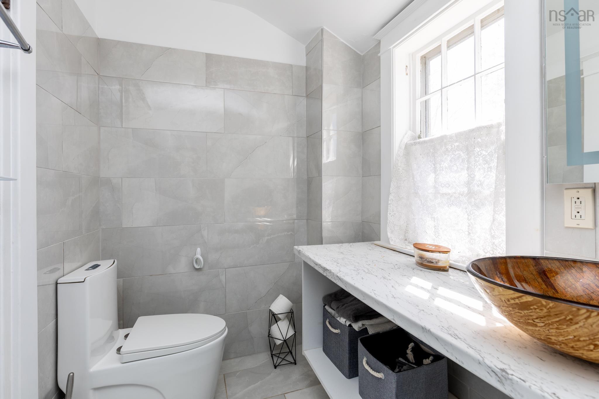 $269,000.00: 91 Cliff Street, Yarmouth