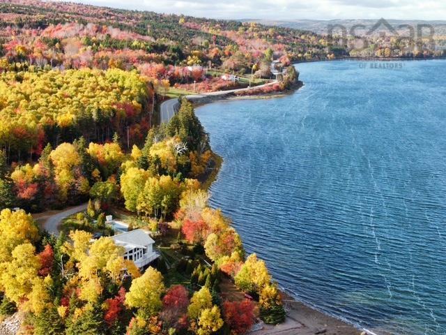 $875,000.00: 10818 Hwy.16 Riverside, Guysborough