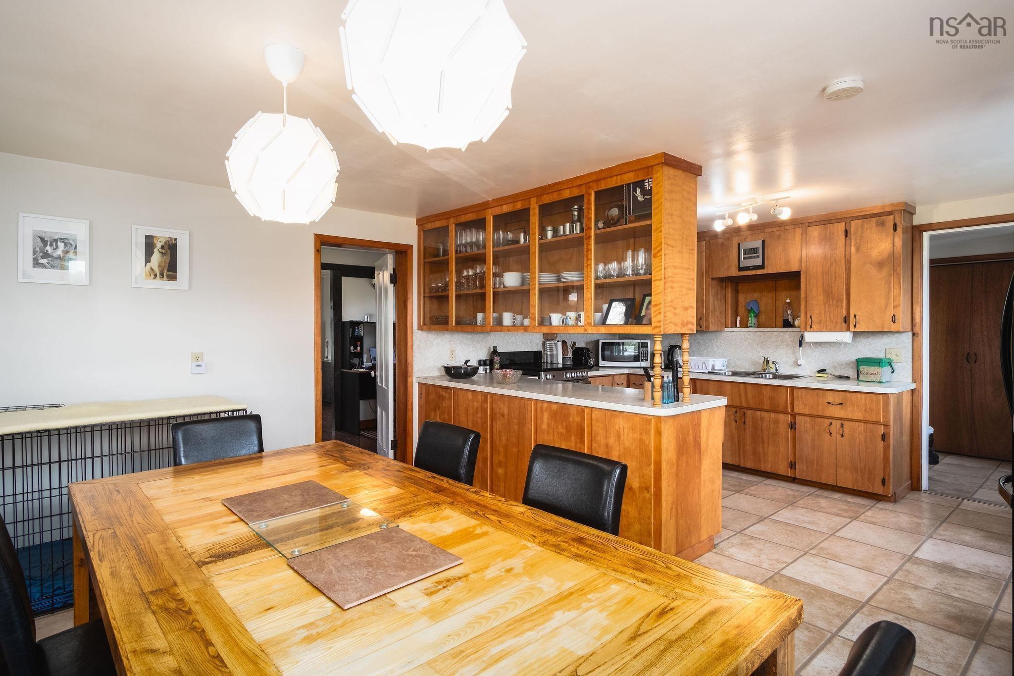 $499,900.00: 10353 Marble Mountain Road, Orangedale