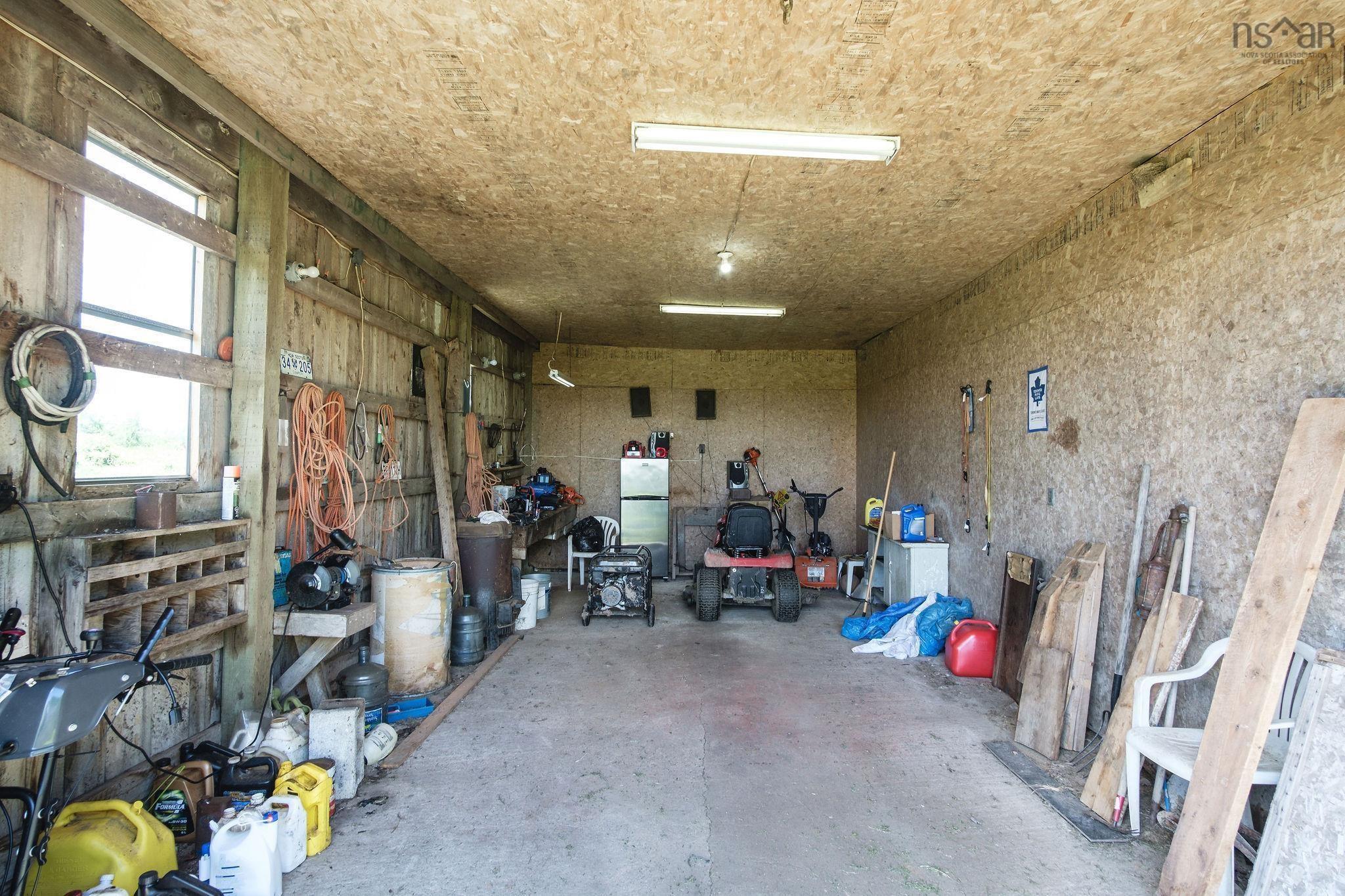 $499,900.00: 10353 Marble Mountain Road, Orangedale