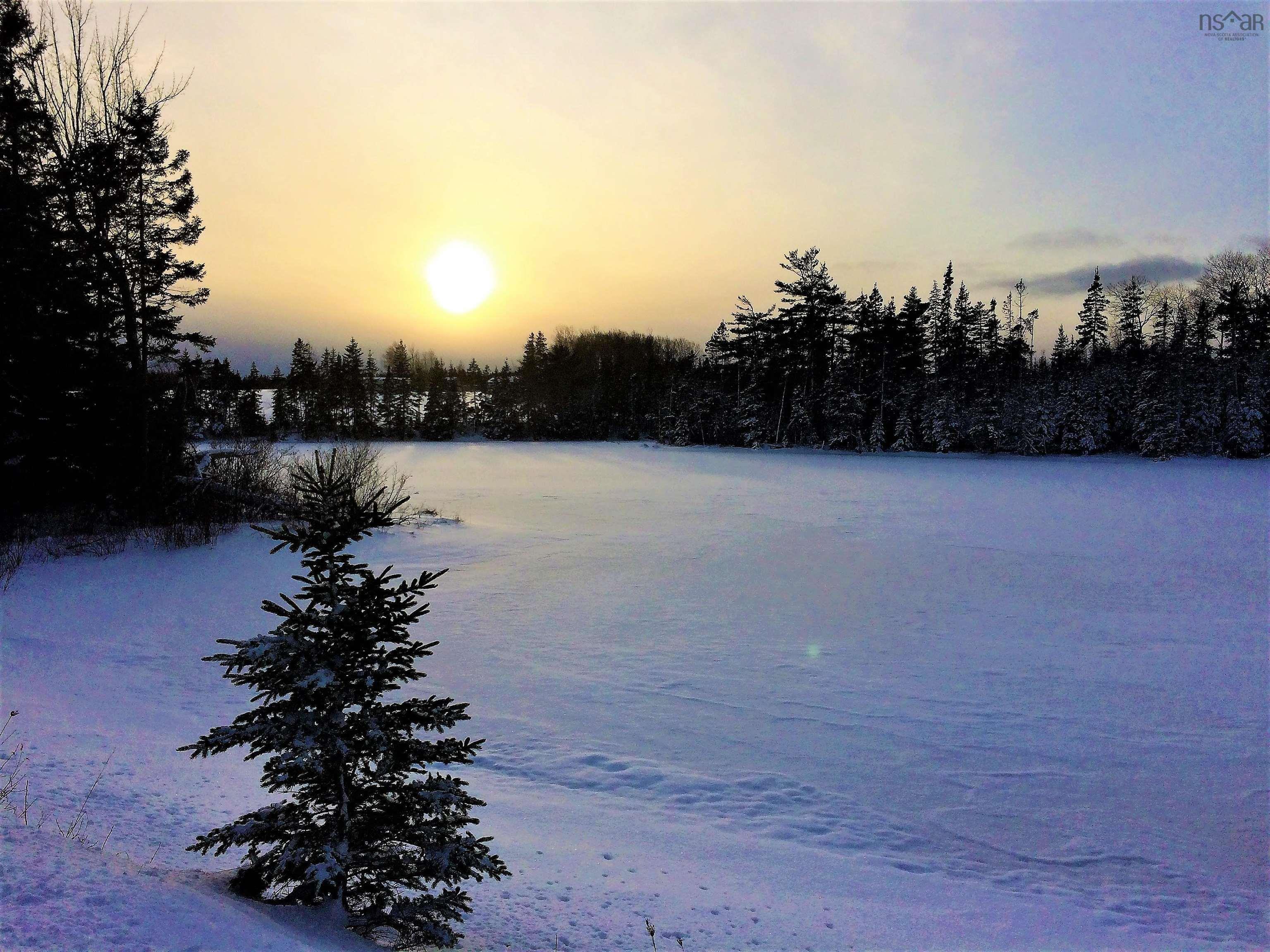 $499,900.00: 10353 Marble Mountain Road, Orangedale