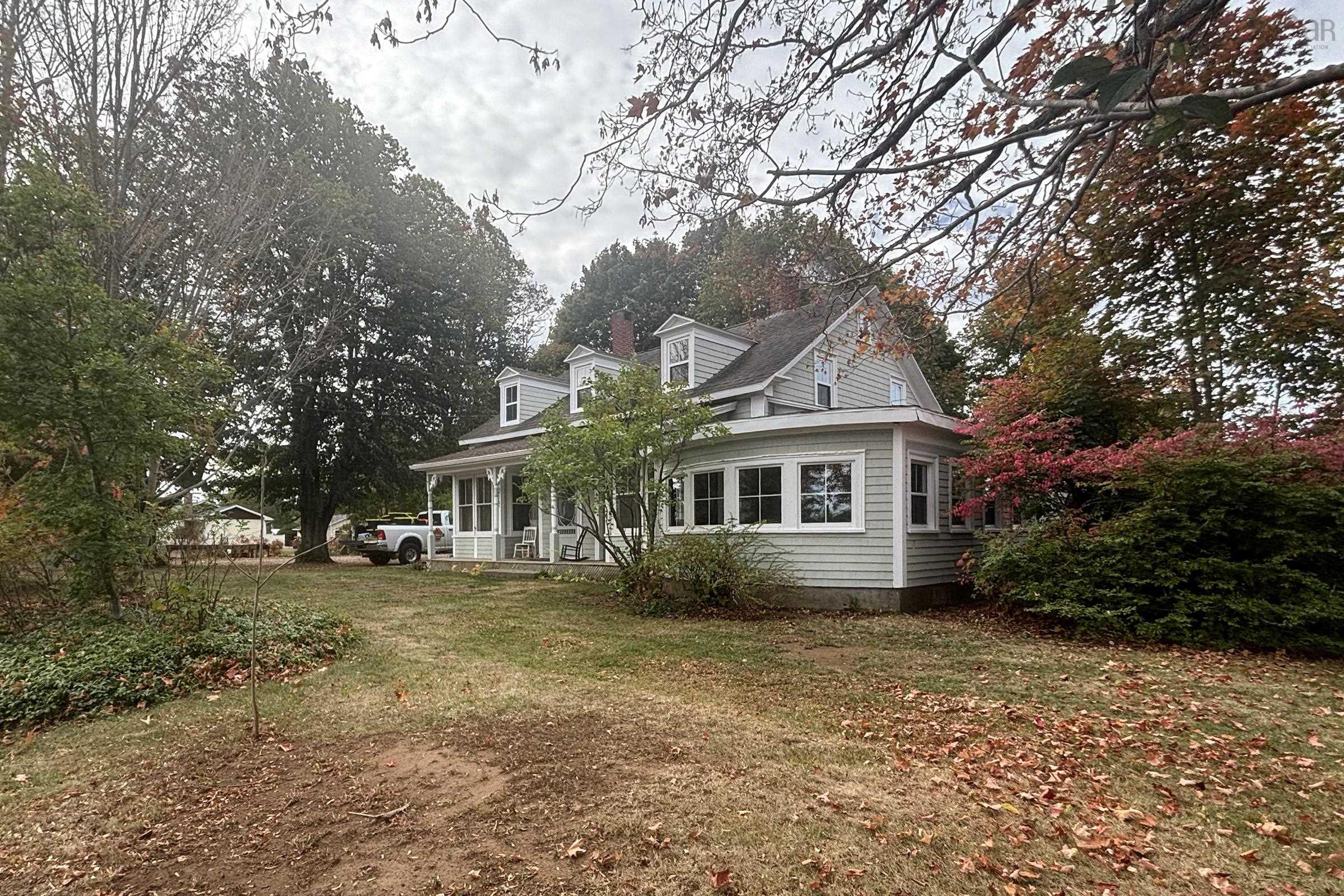 $425,000.00: 9717 Highway 10, Nictaux