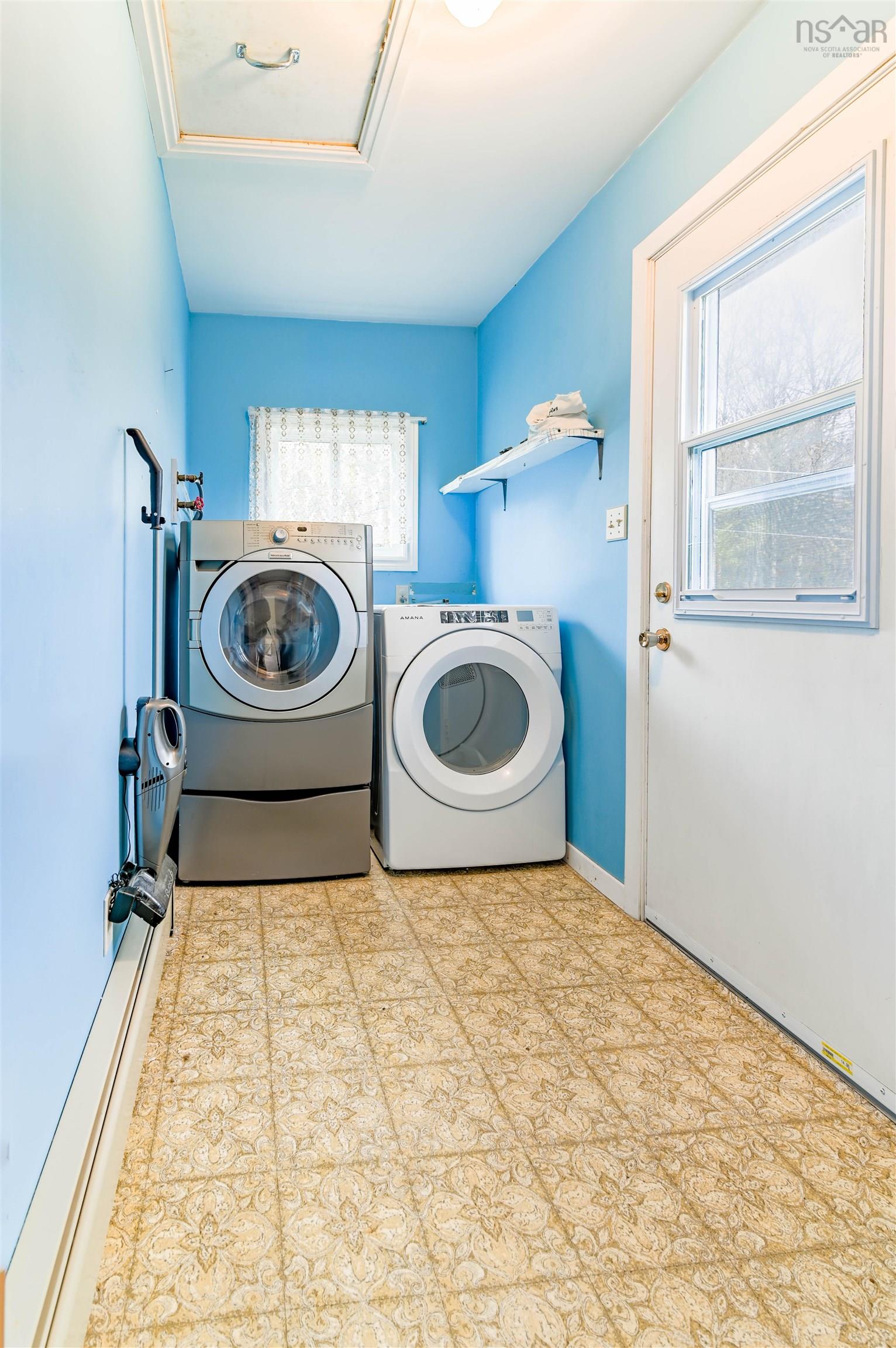 $450,000.00: 4022 Aylesford Rd, Lake Paul