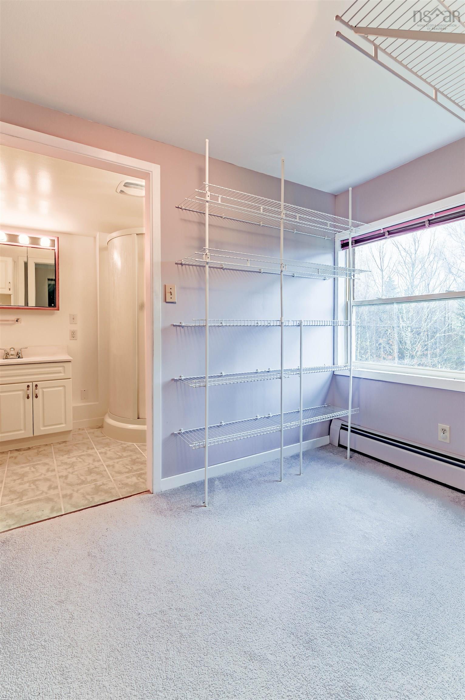 $450,000.00: 4022 Aylesford Rd, Lake Paul