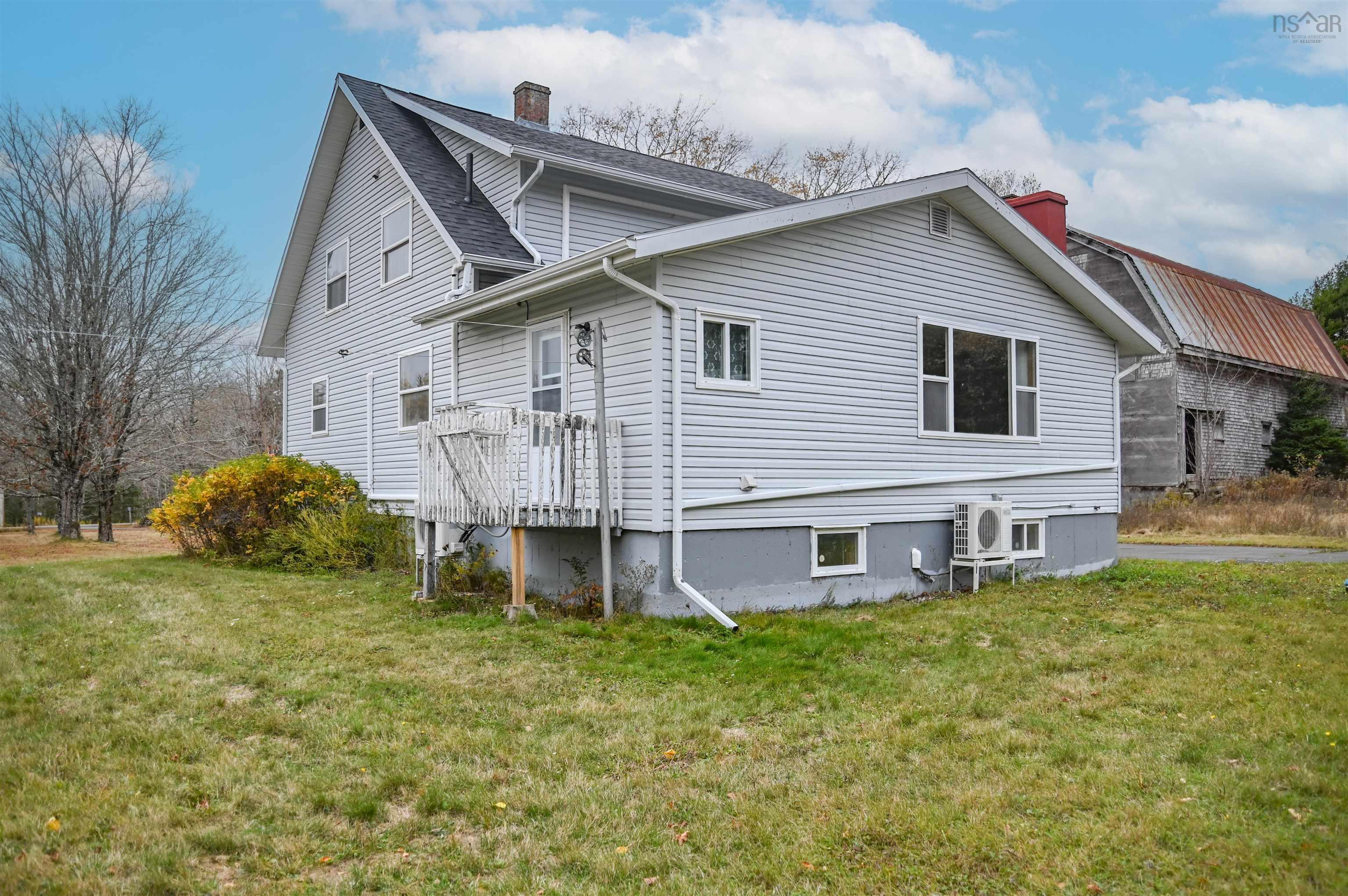 $450,000.00: 4022 Aylesford Rd, Lake Paul