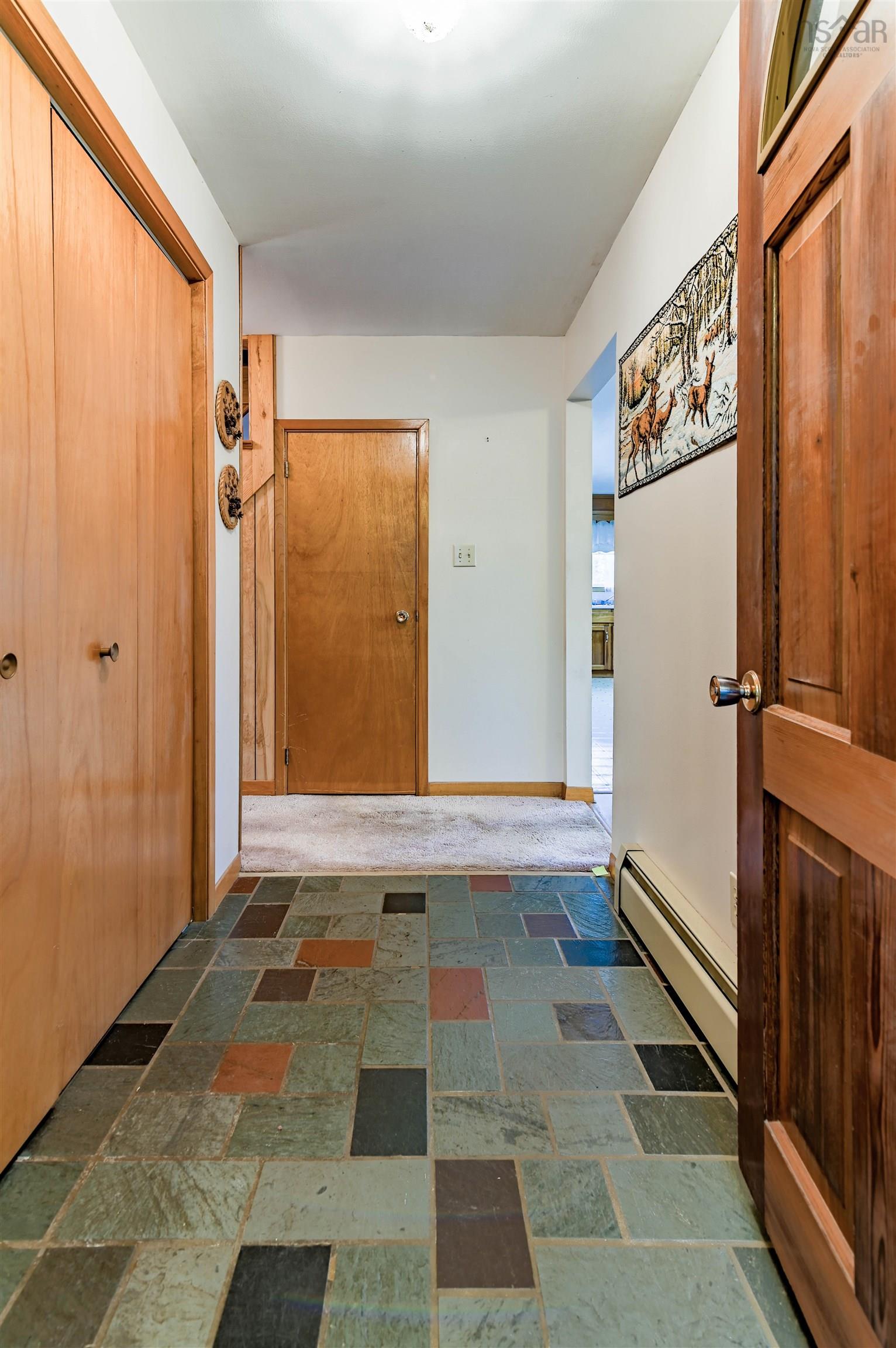 $450,000.00: 4022 Aylesford Rd, Lake Paul