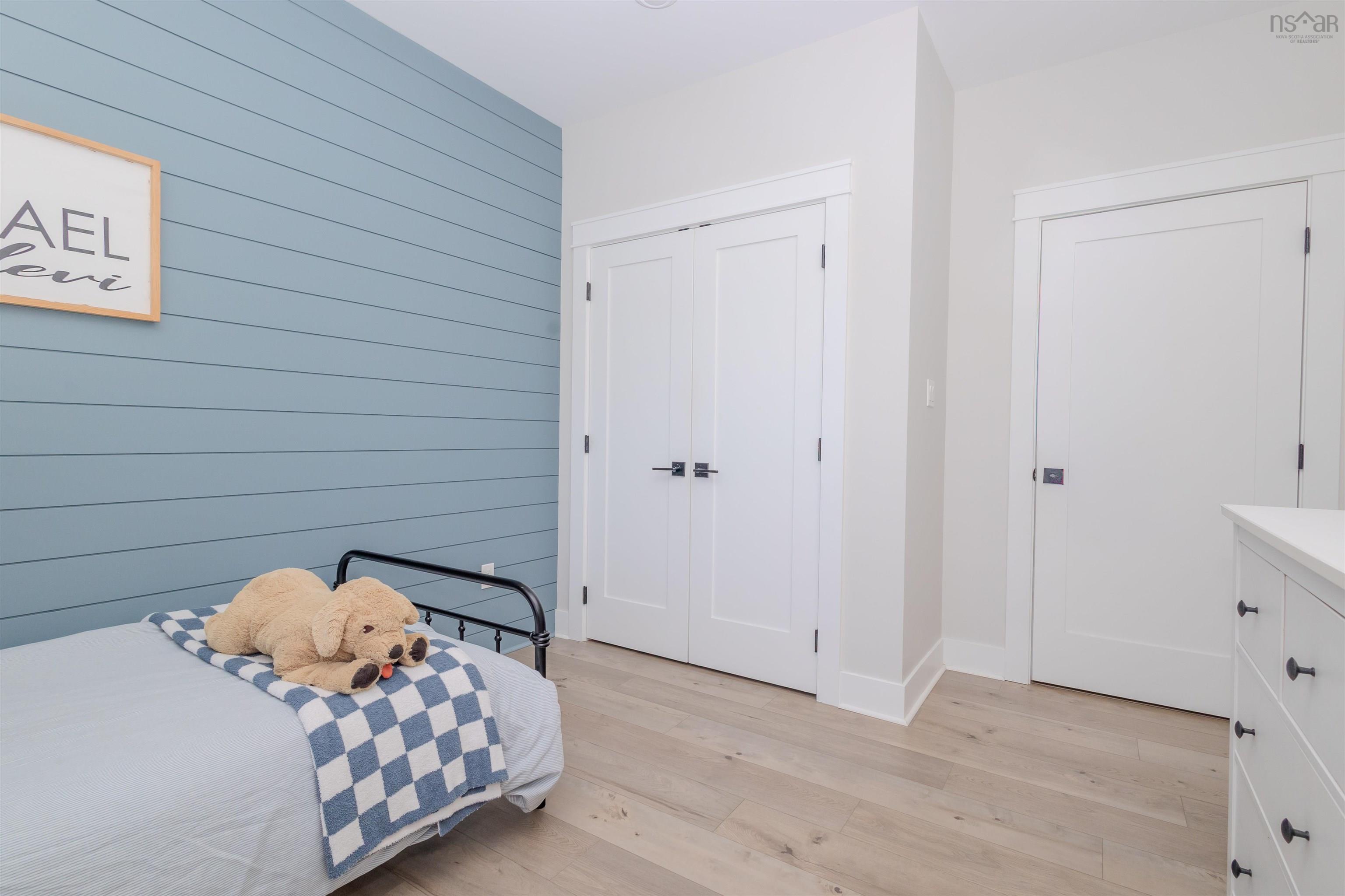 $549,900.00: 131 Marbern Street, Howie Centre