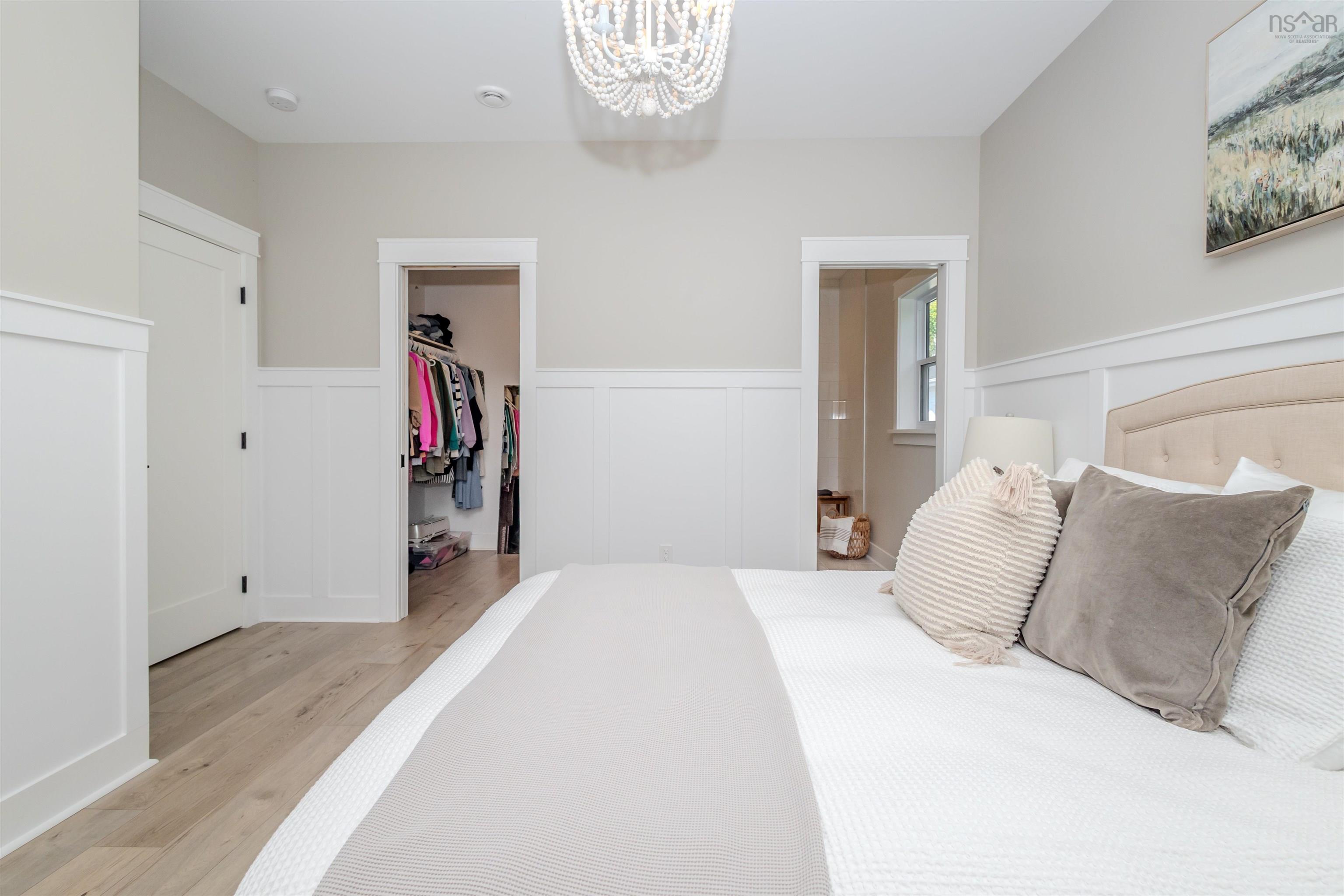 $549,900.00: 131 Marbern Street, Howie Centre