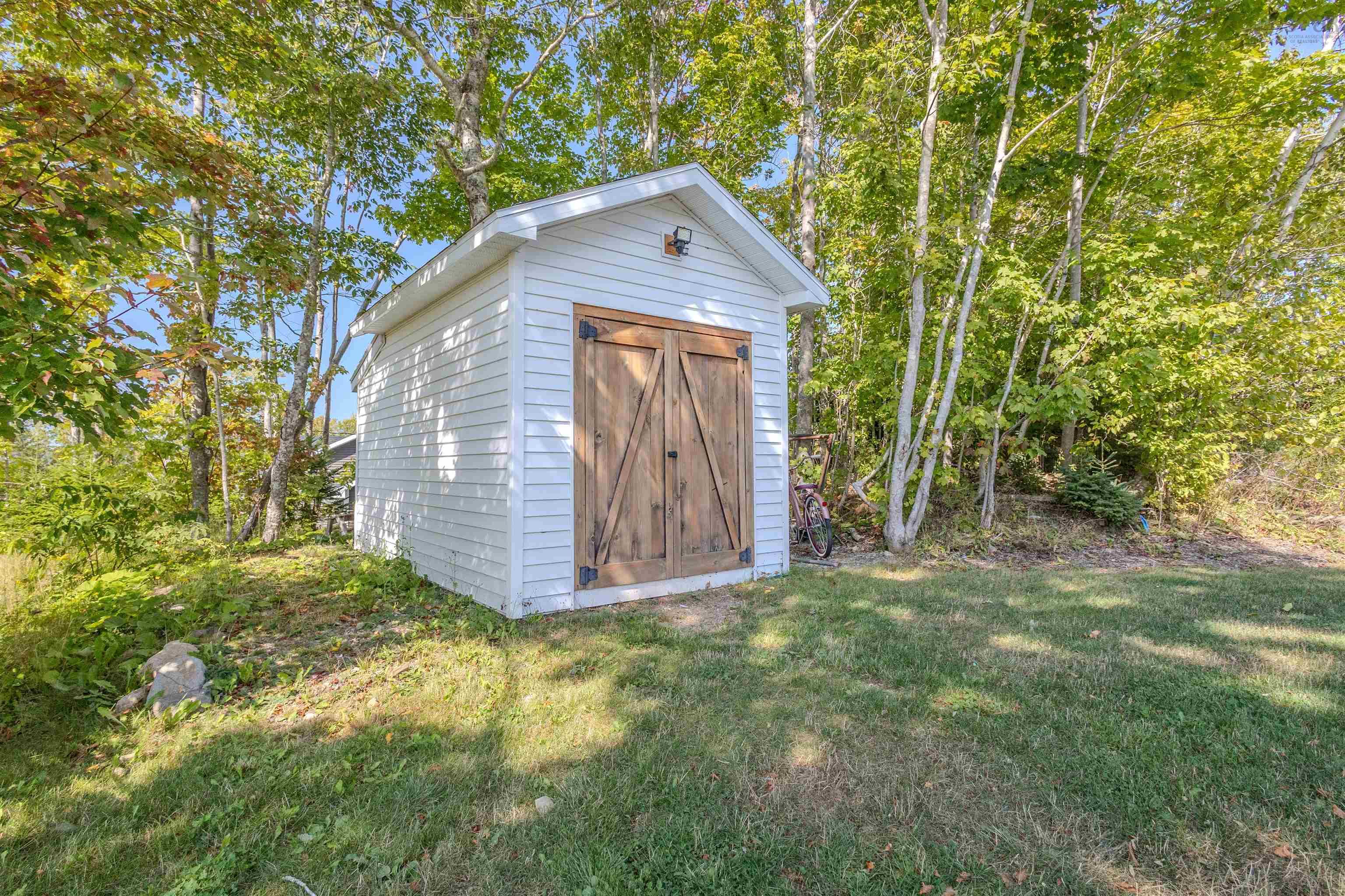 $549,900.00: 131 Marbern Street, Howie Centre