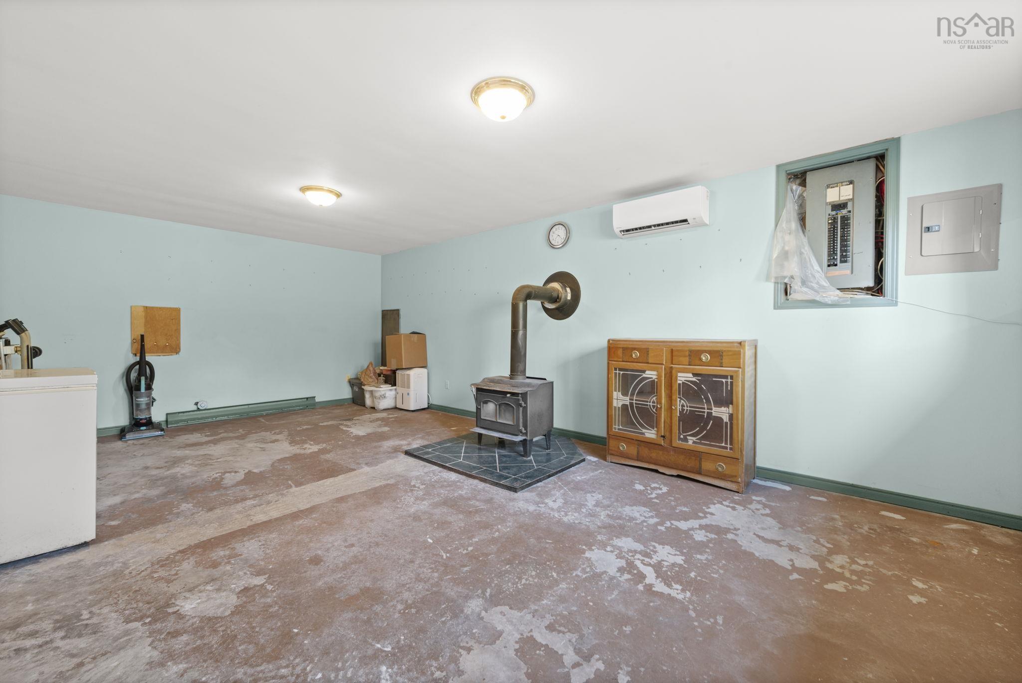 $369,000.00: 83 Samuel Oickle Road, West Clifford