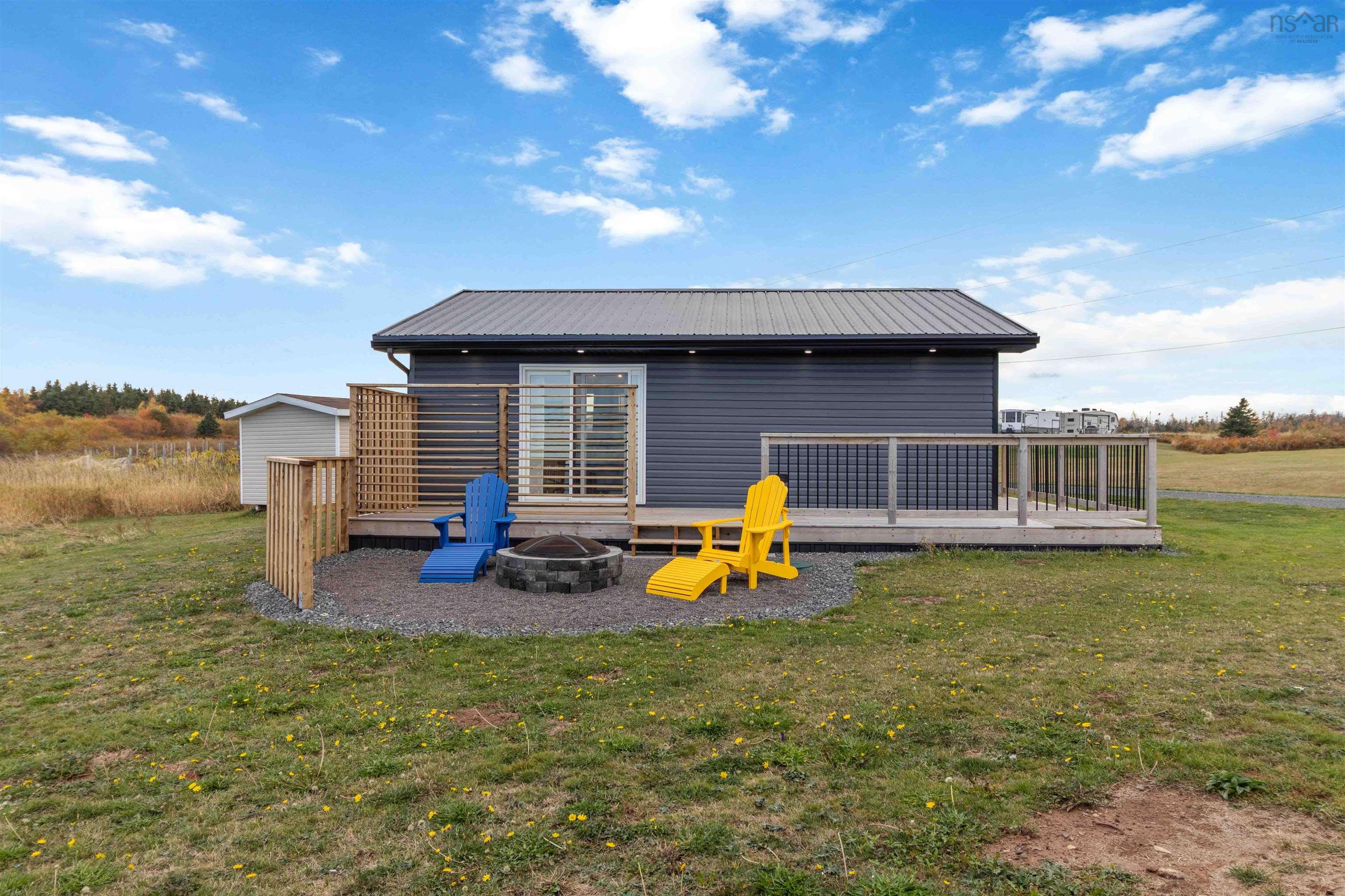 $349,900.00: 5 116 Eric Romkey Lane, Seafoam
