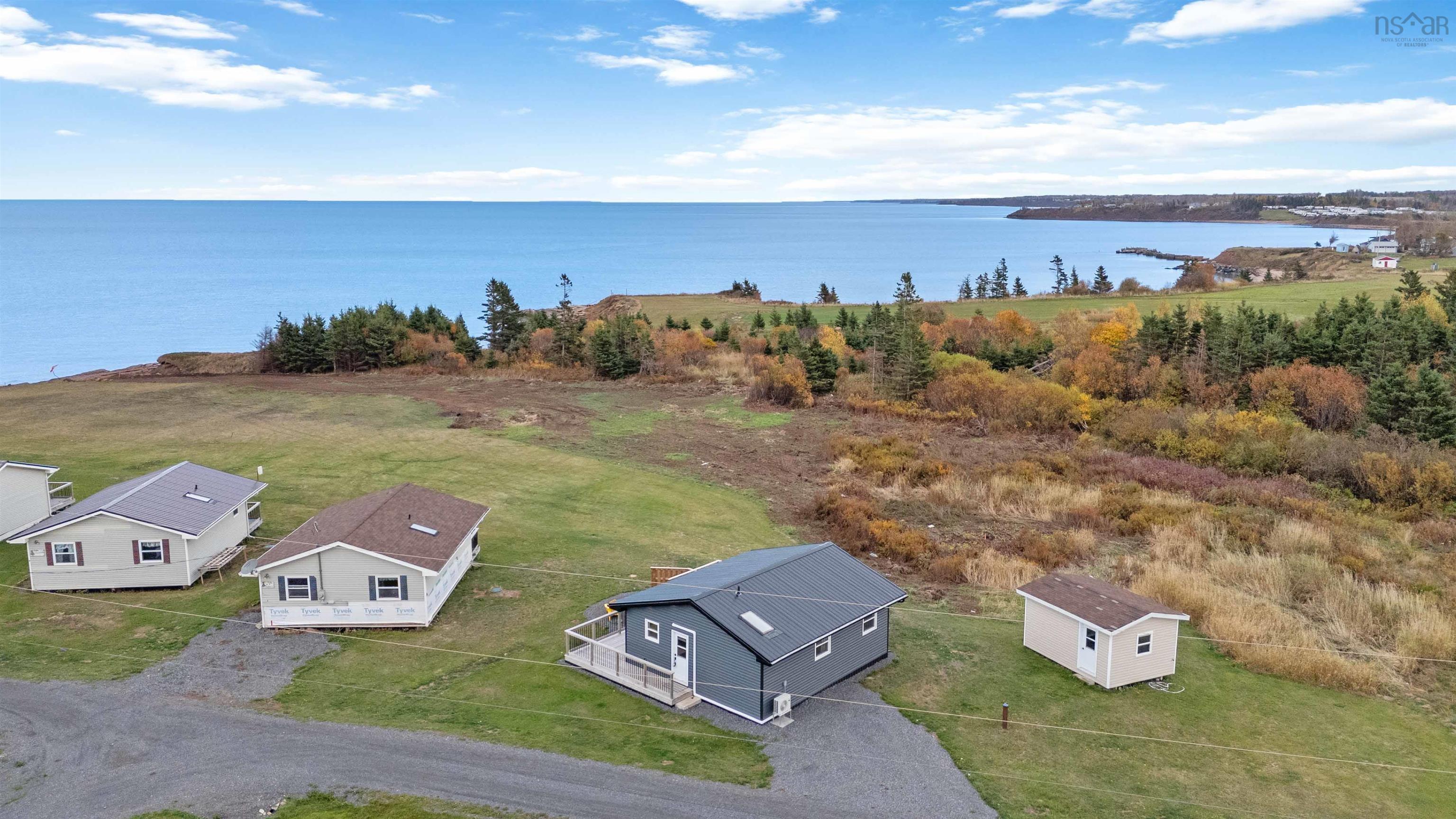 $349,900.00: 5 116 Eric Romkey Lane, Seafoam