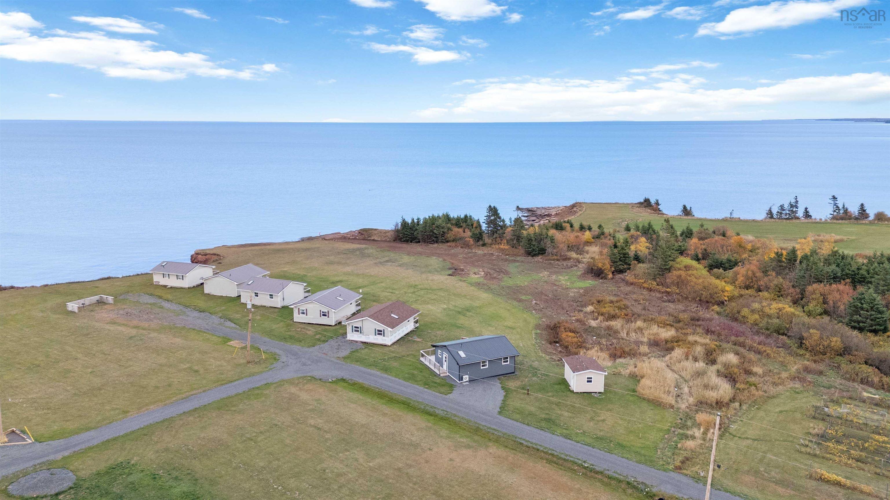 $349,900.00: 5 116 Eric Romkey Lane, Seafoam