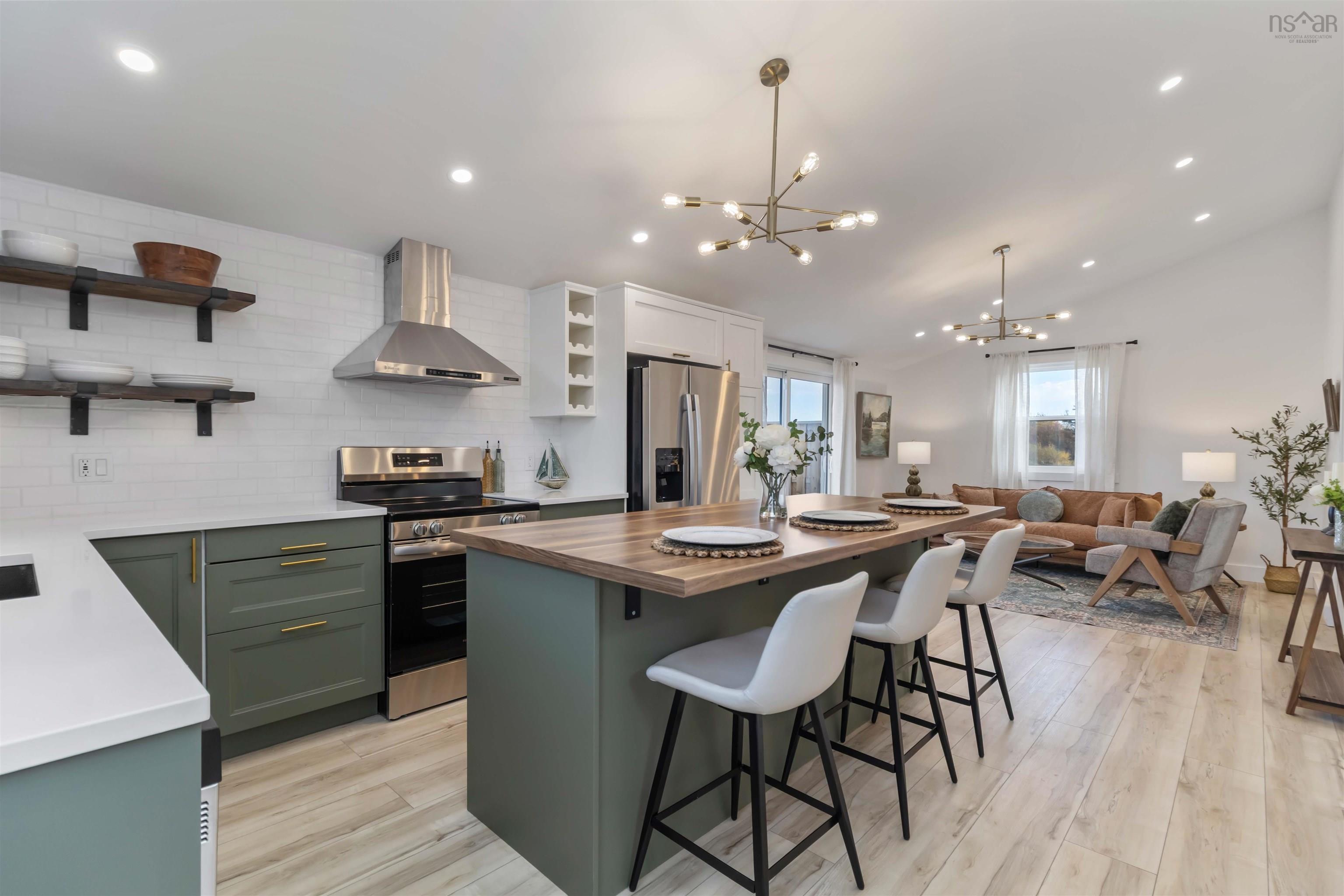 $349,900.00: 5 116 Eric Romkey Lane, Seafoam