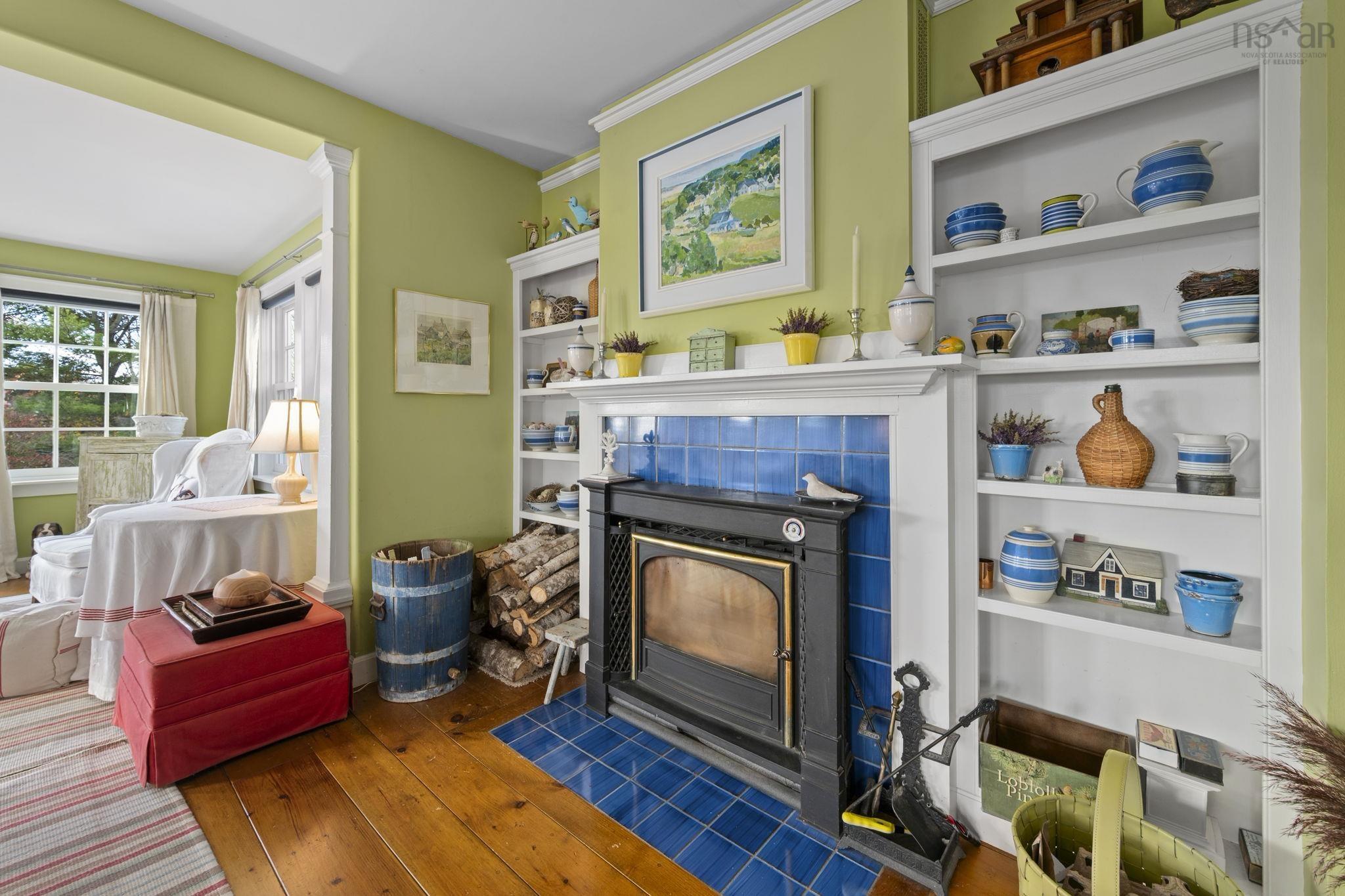 $1,195,000.00: 1563 New Ross Road, Vaughan