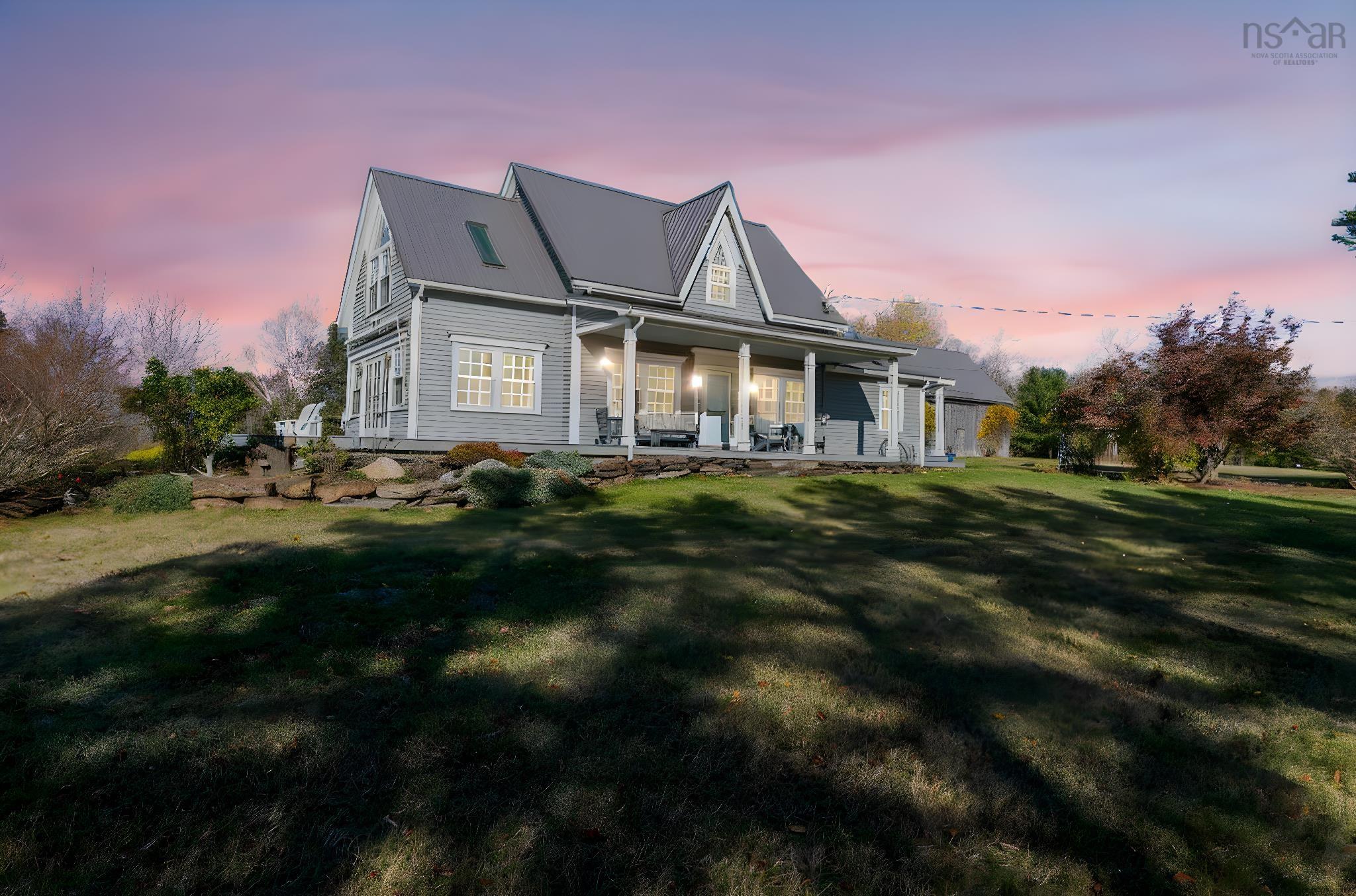 $1,195,000.00: 1563 New Ross Road, Vaughan