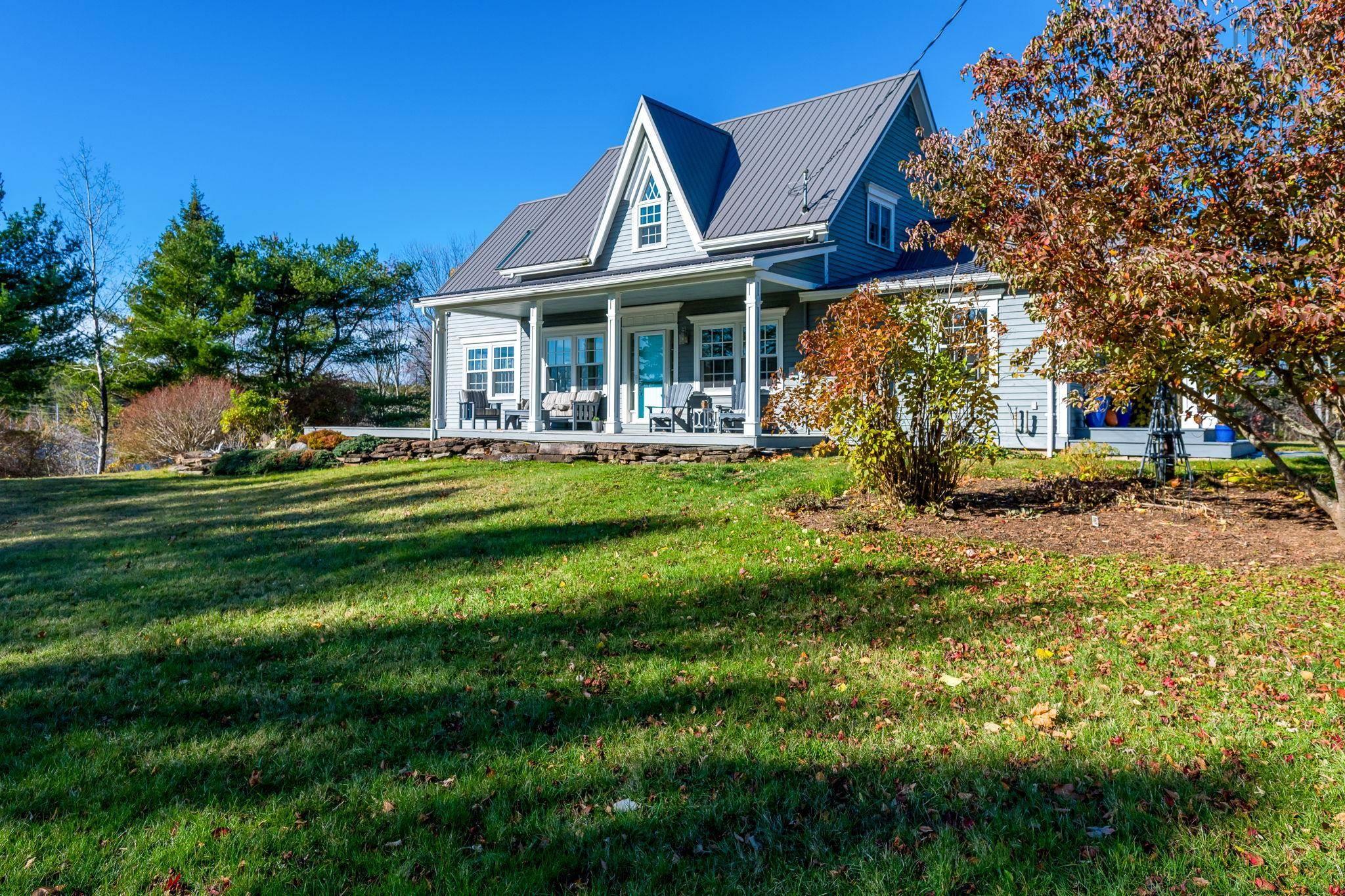 $1,195,000.00: 1563 New Ross Road, Vaughan