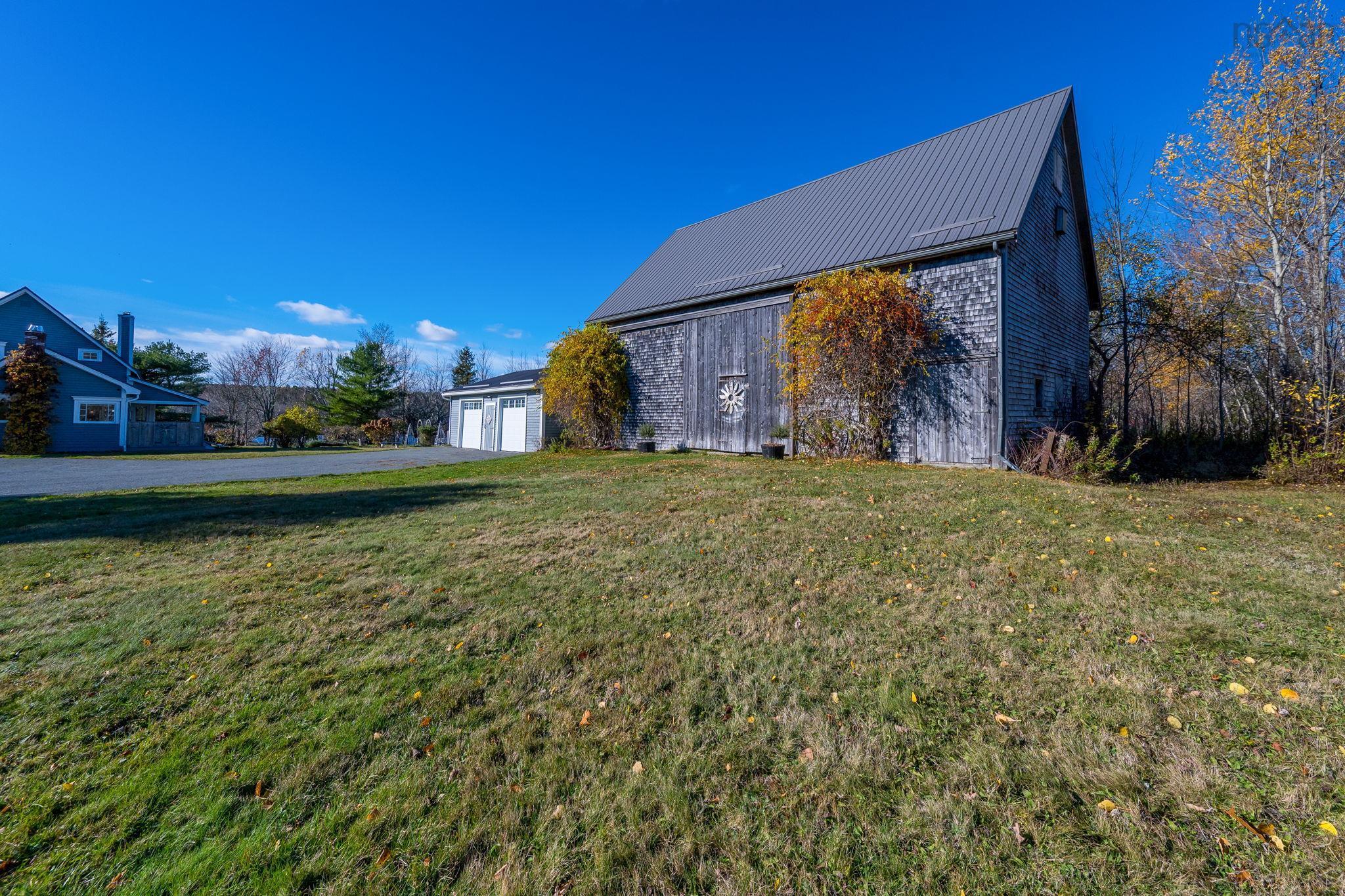 $1,195,000.00: 1563 New Ross Road, Vaughan
