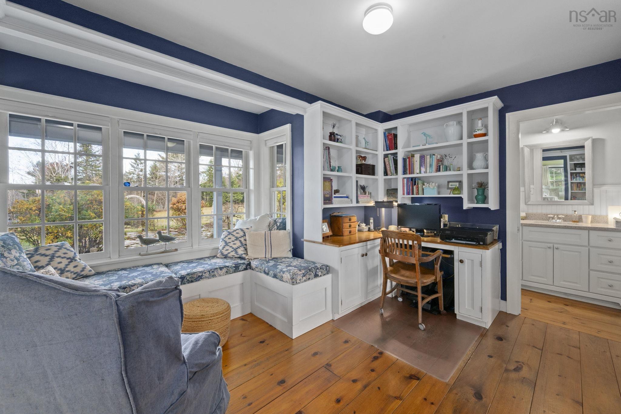 $1,195,000.00: 1563 New Ross Road, Vaughan