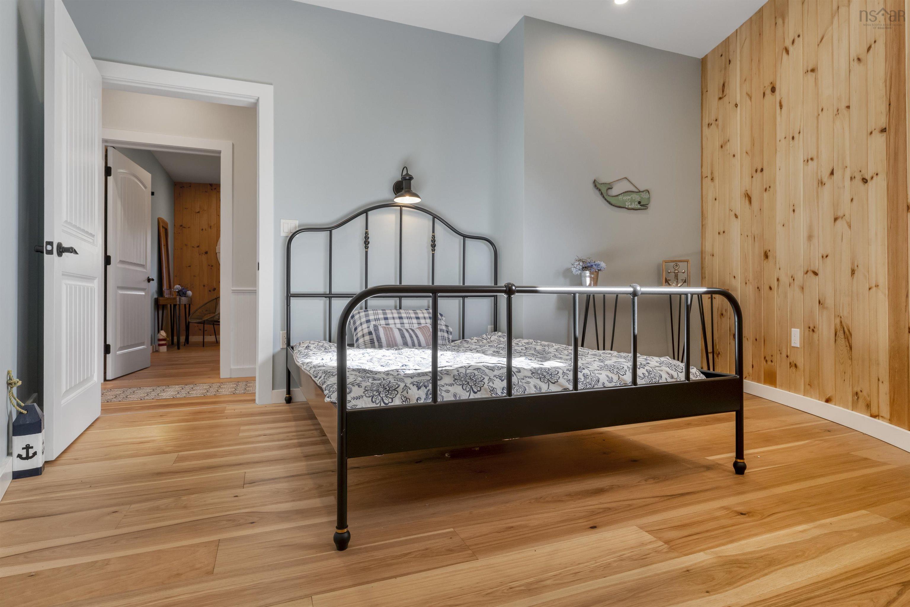 $575,000.00: 93 Rye Hill Road, Garden Lots