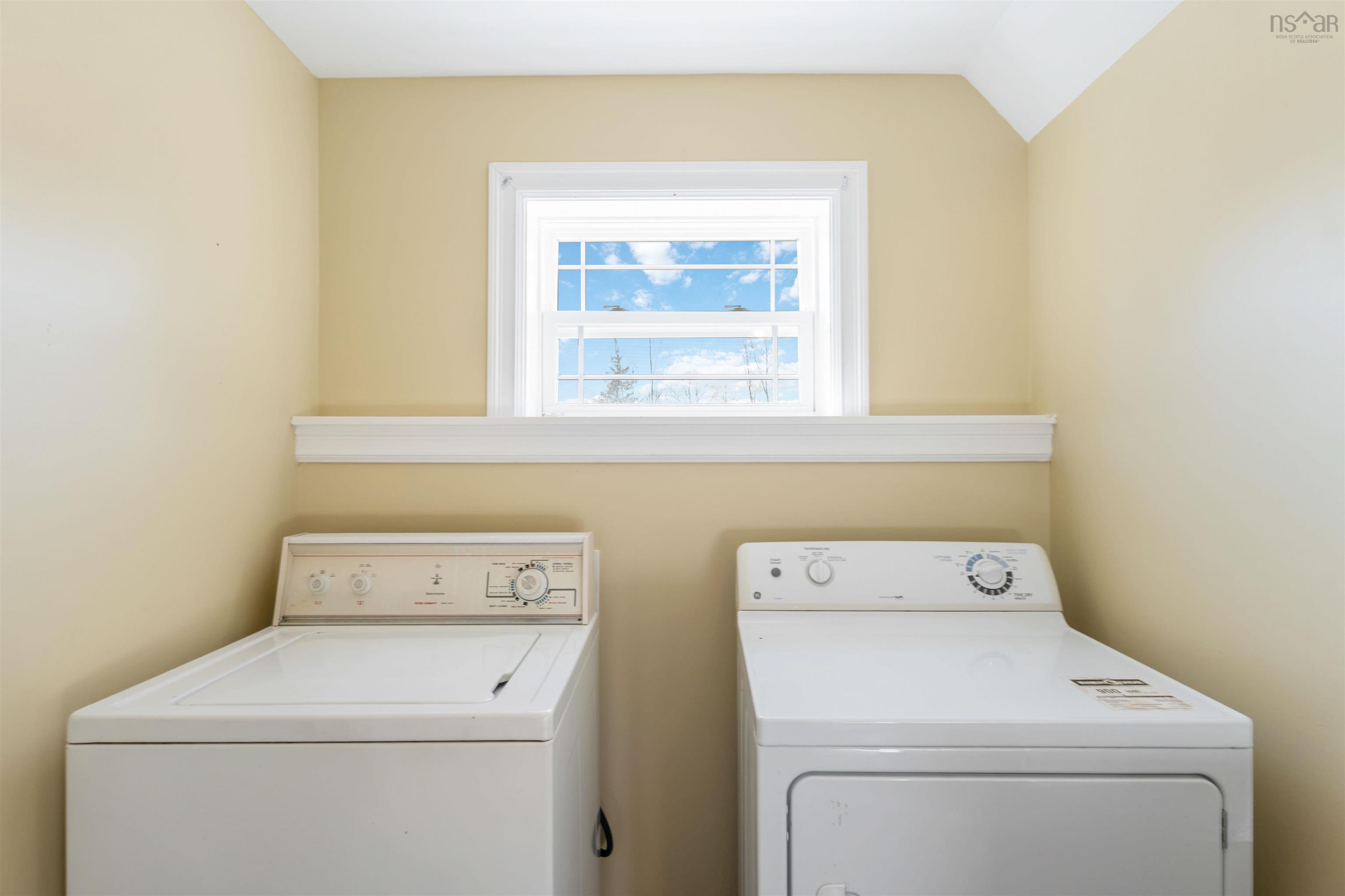 $449,900.00: 11770 Highway 1, Brickton