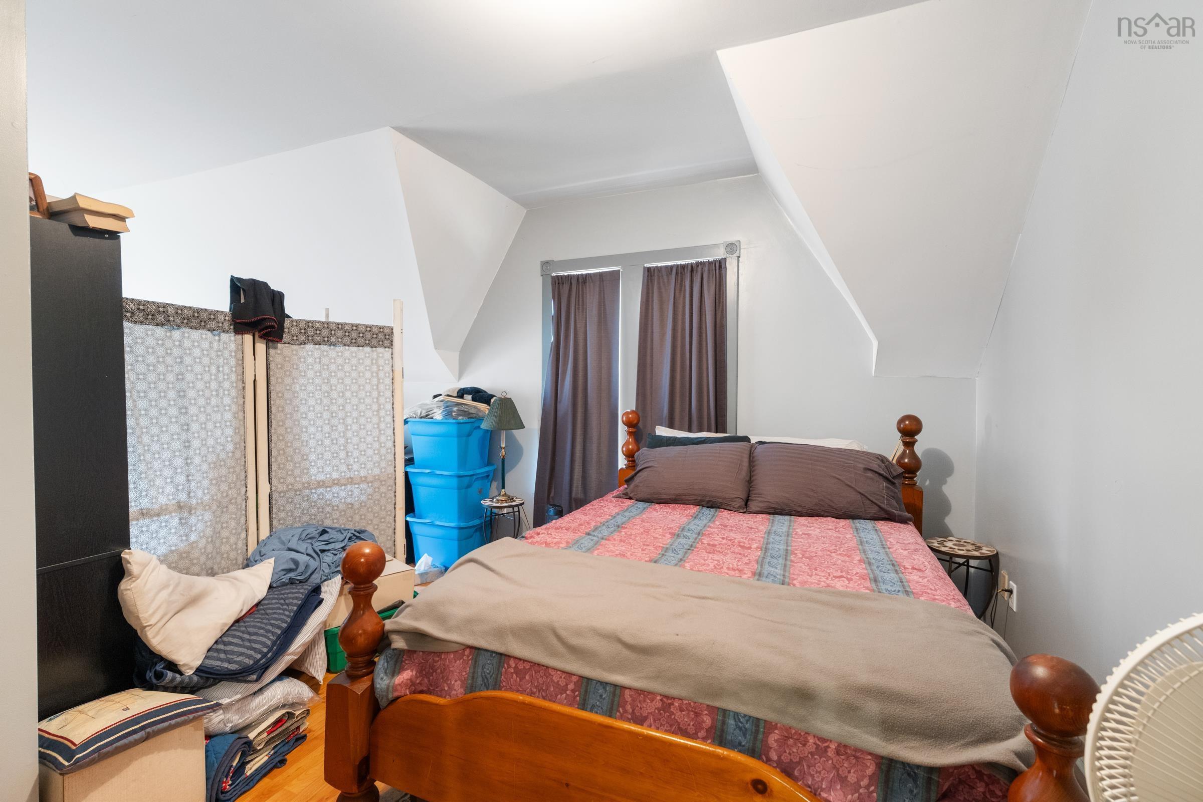 $399,000.00: 6953 Sissiboo Road, Bear River