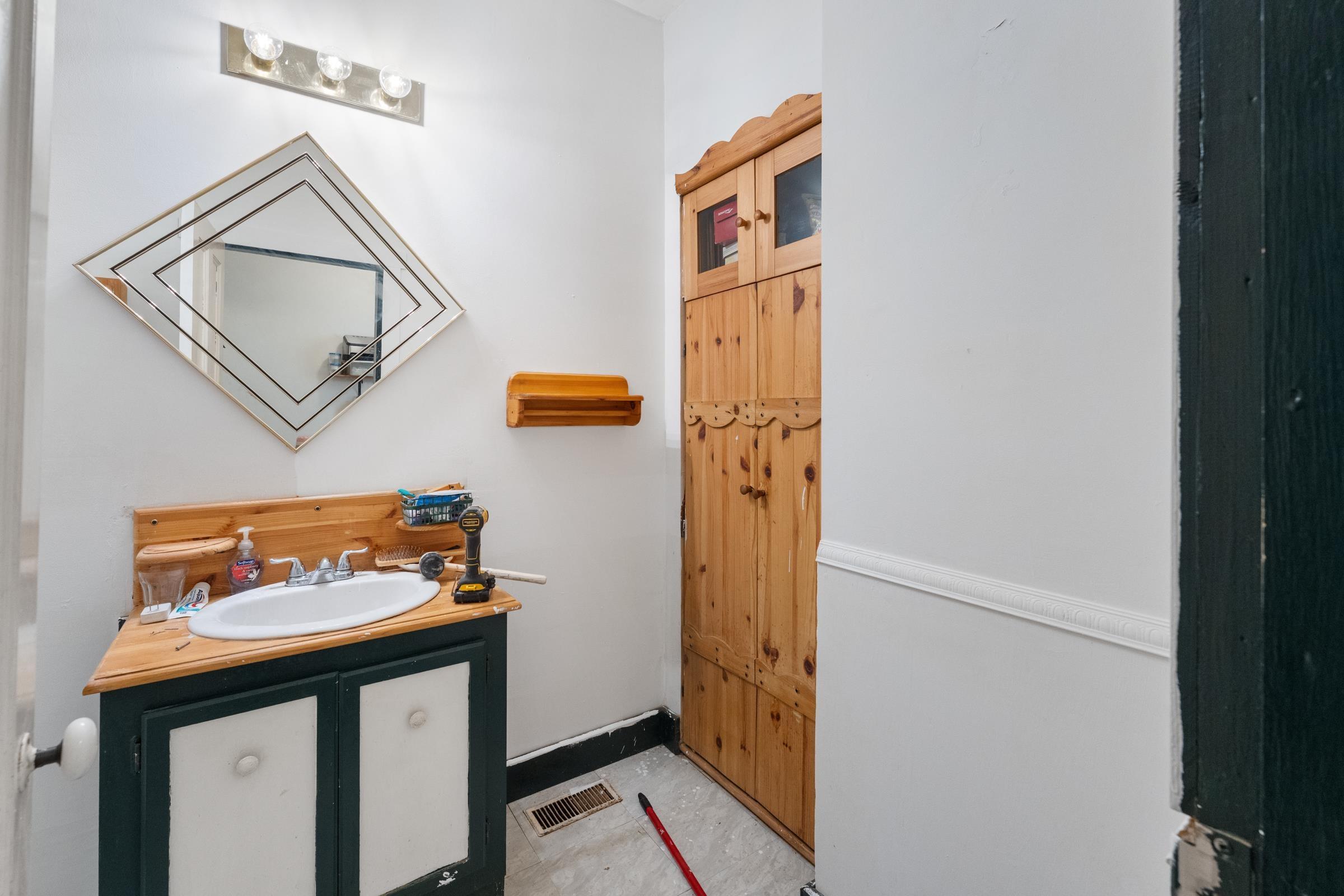 $399,000.00: 6953 Sissiboo Road, Bear River