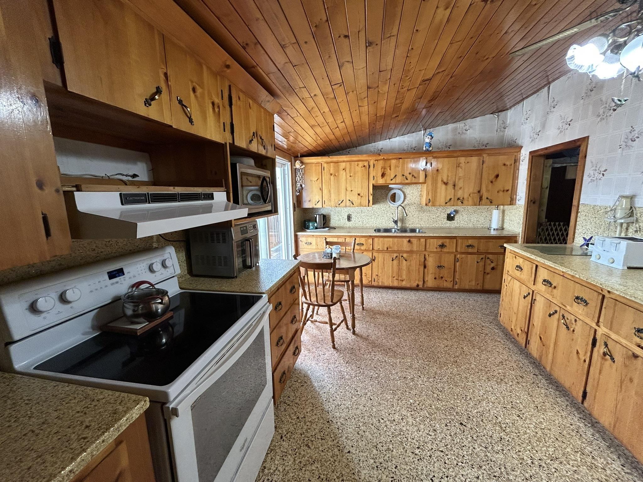 $299,000.00: 23 Reid Road, Steam Mill