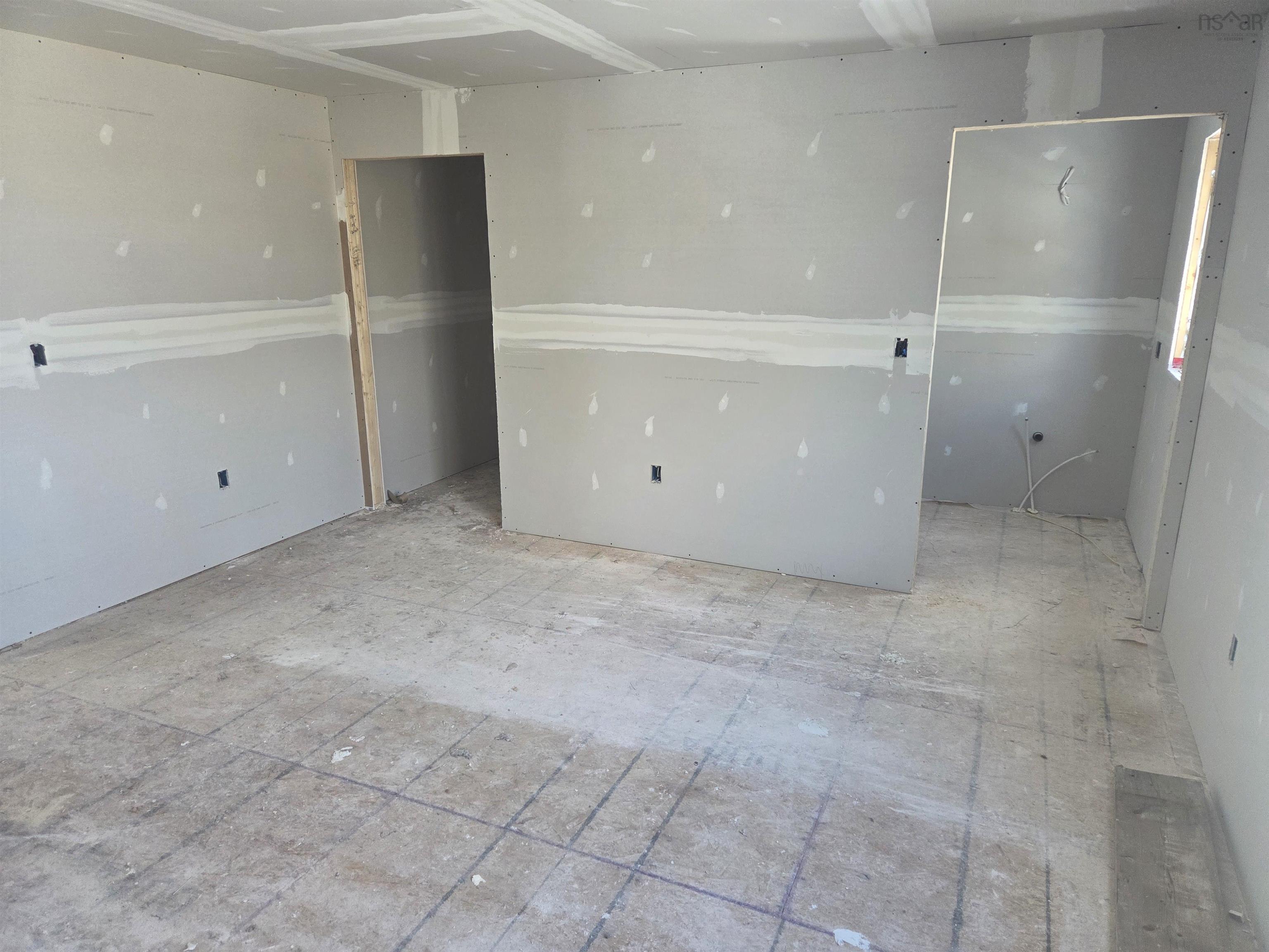 $678,350.00: 91 Burgess Crescent, Windsor